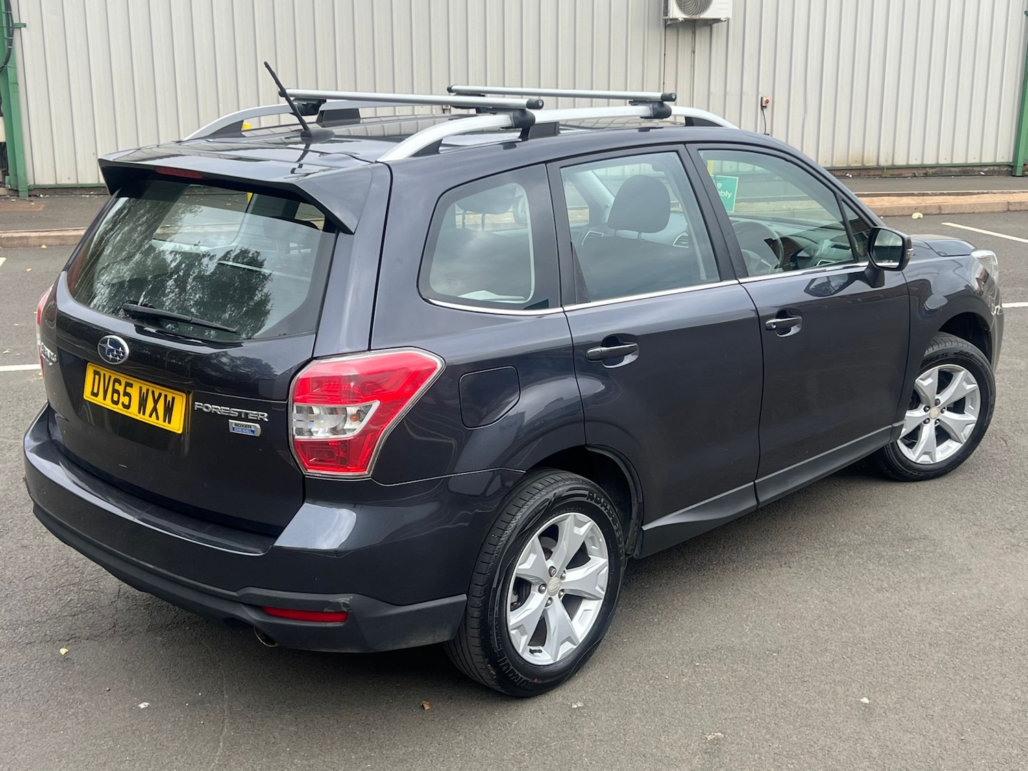 Used Subaru Forester 2015 for sale - 76166304: Photo 6