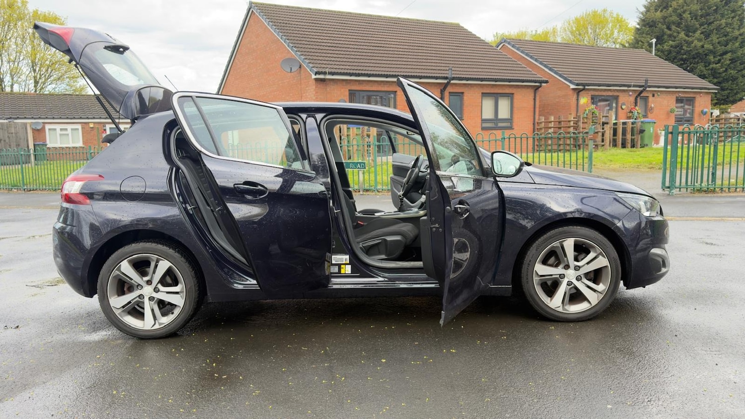 Used Peugeot 308 2014 for sale - 78206320: Photo 27