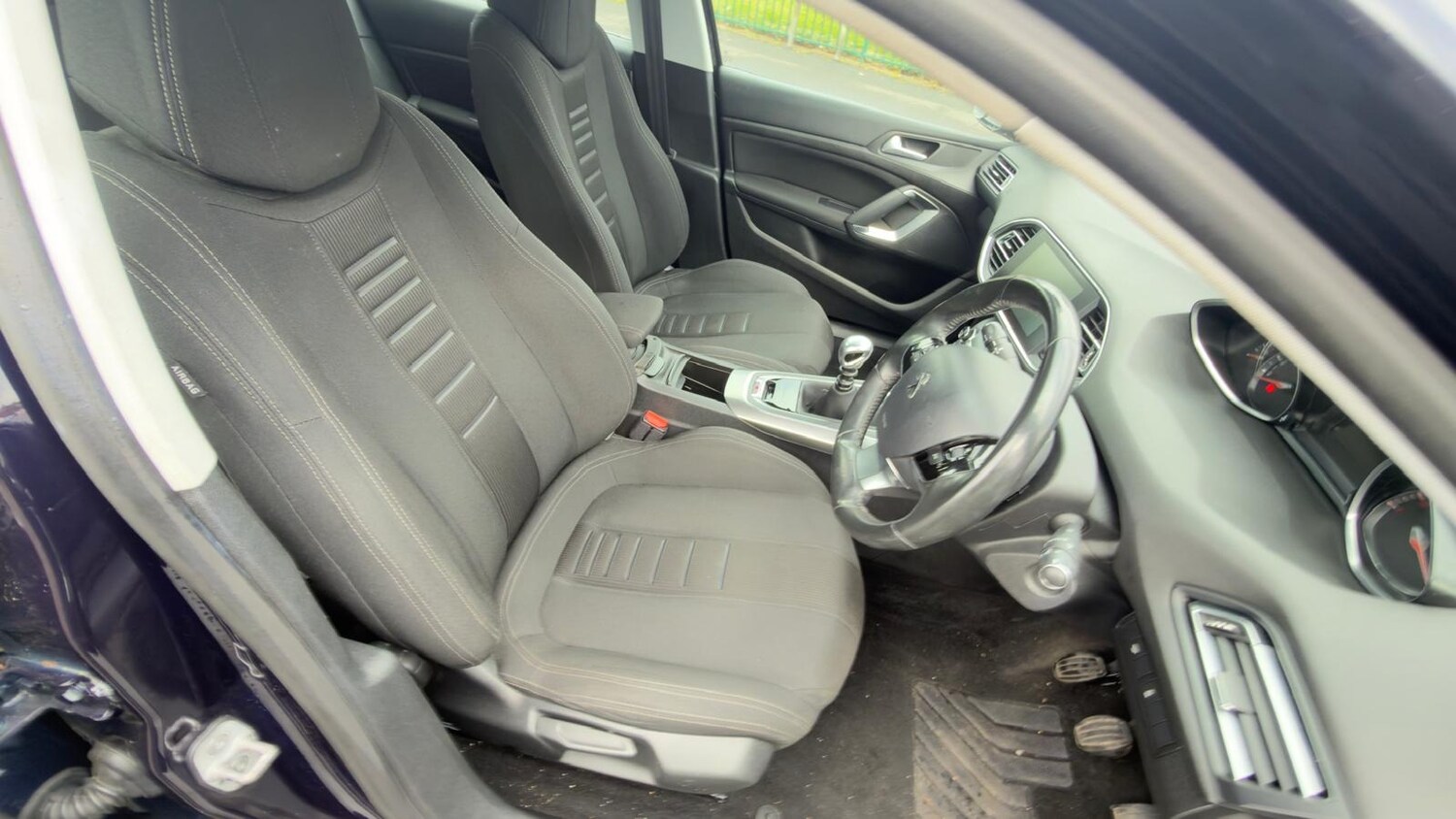 Used Peugeot 308 2014 for sale - 78206320: Photo 32