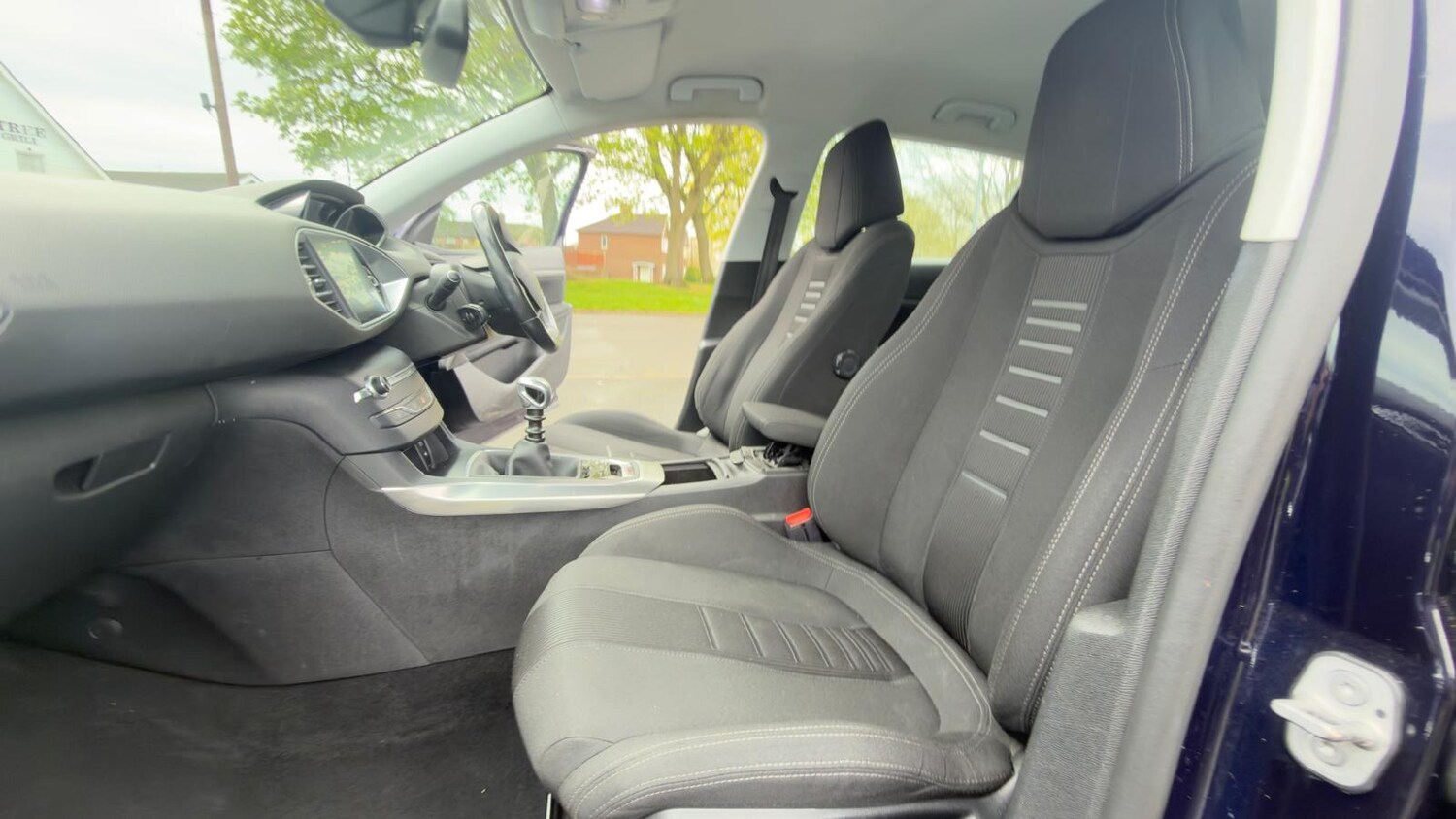 Used Peugeot 308 2014 for sale - 78206320: Photo 37