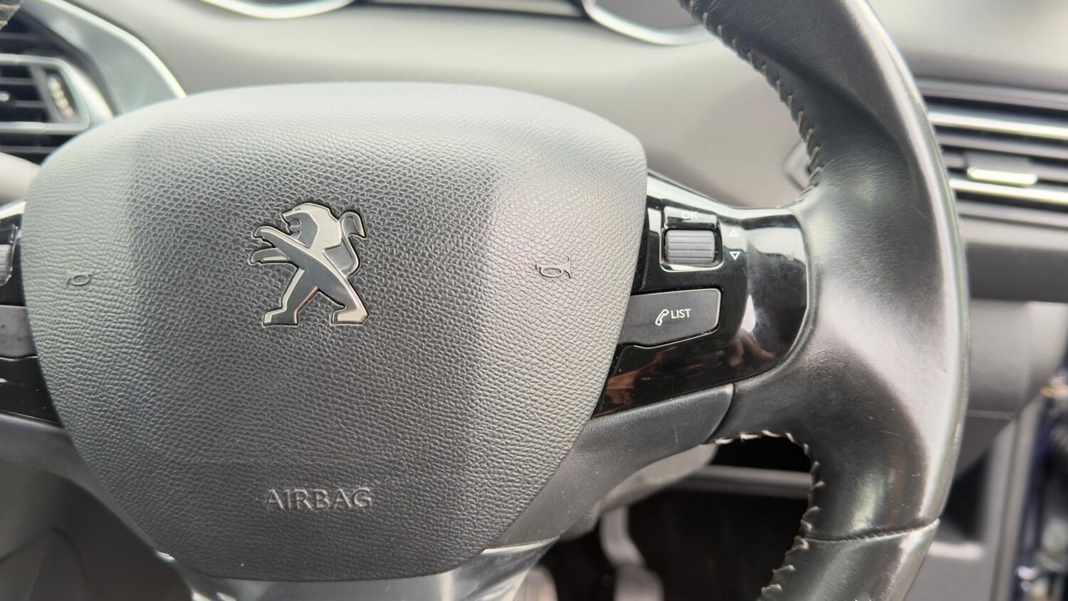 Used Peugeot 308 2014 for sale - 78206320: Photo 39