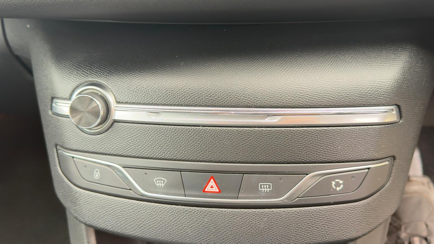 Used Peugeot 308 2014 for sale - 78206320: Photo 41