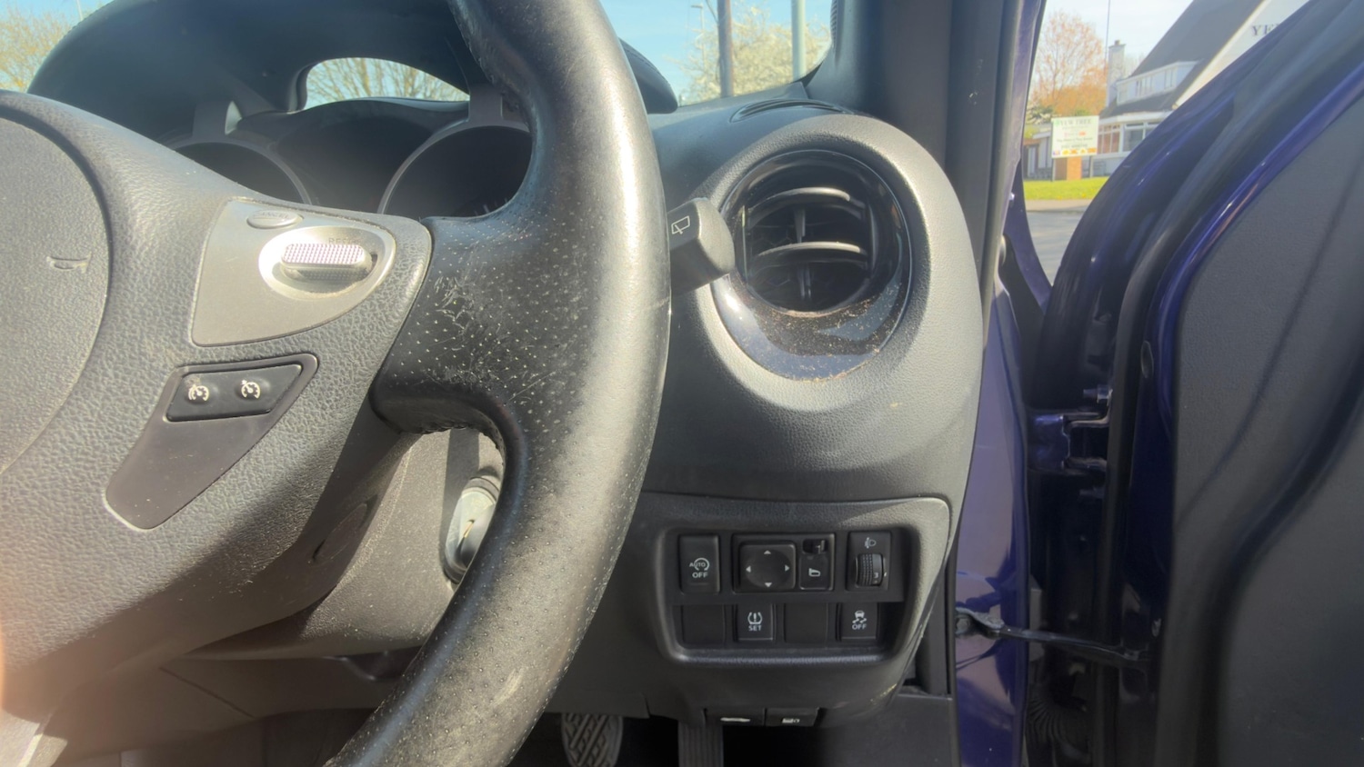 Used Nissan Juke 2014 for sale - 78171890: Photo 43