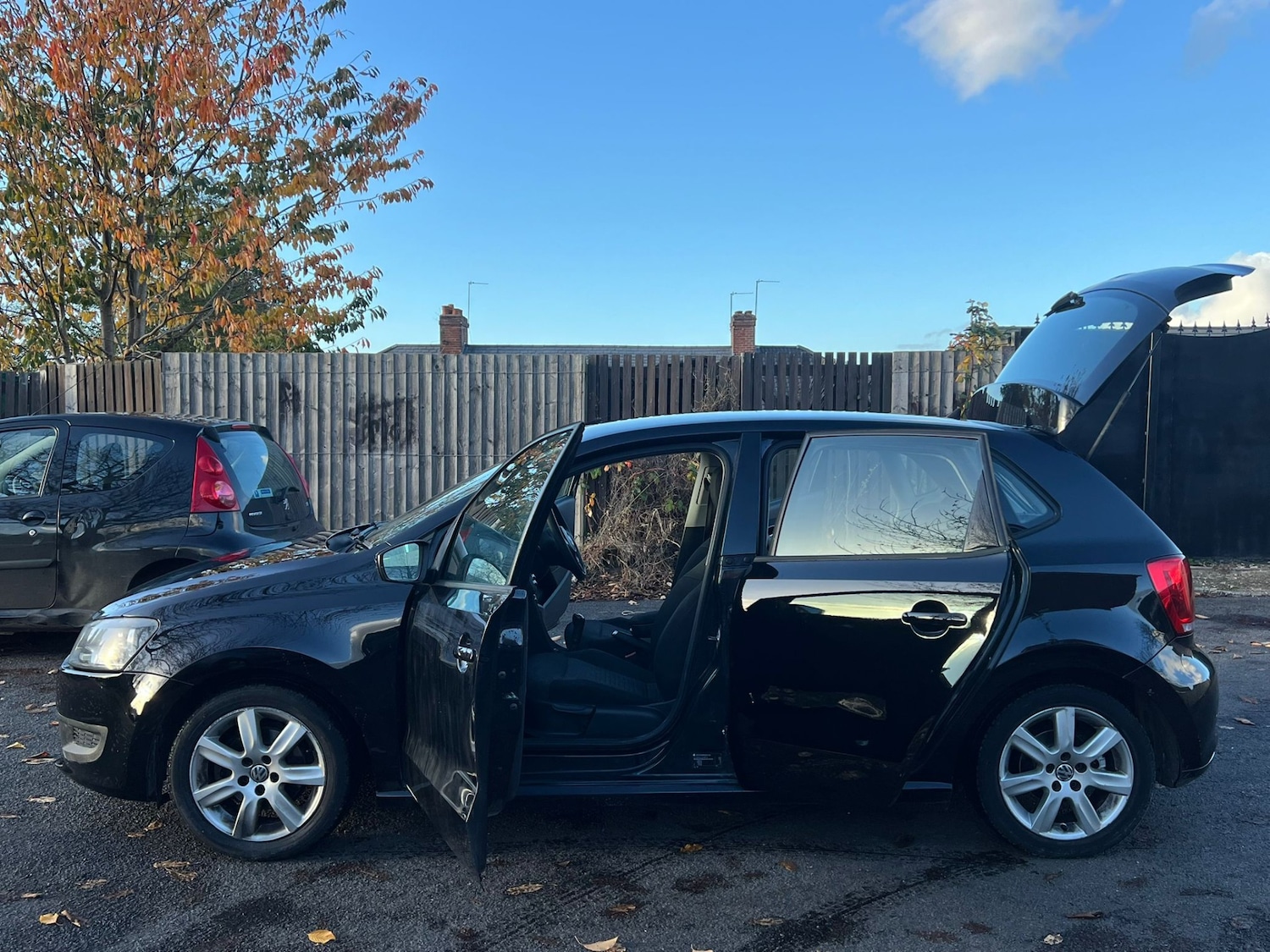 Used Volkswagen Polo 2010 for sale - 76389546: Photo 21