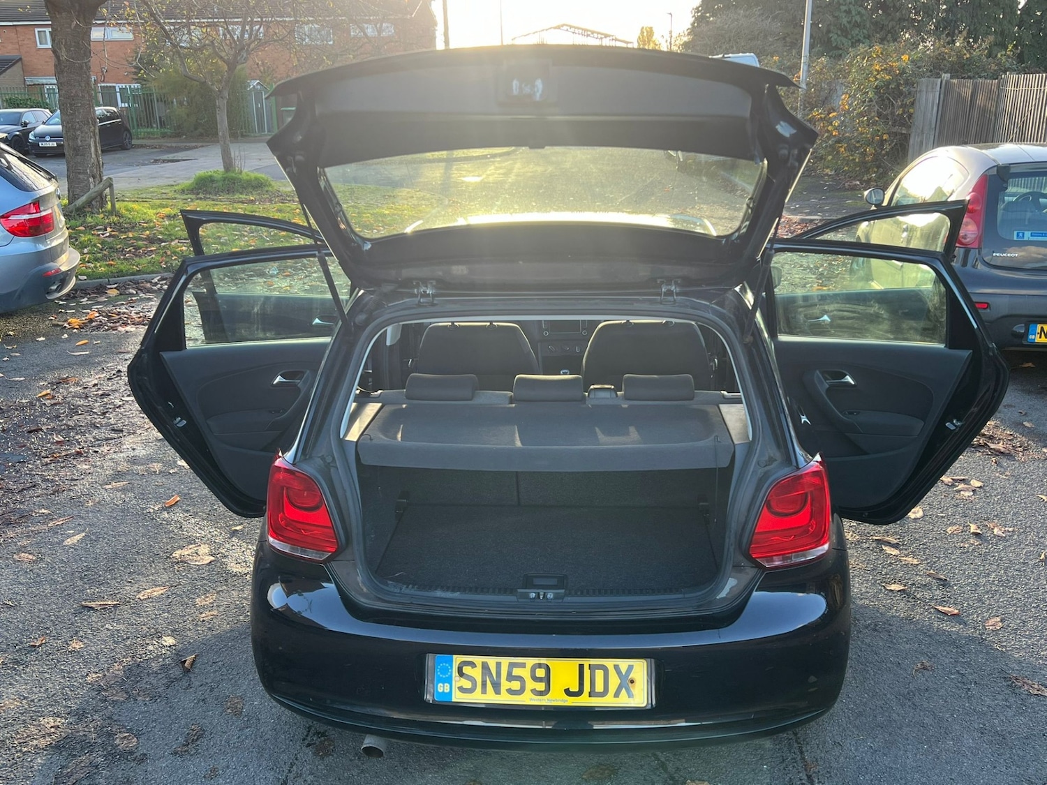 Used Volkswagen Polo 2010 for sale - 76389546: Photo 25