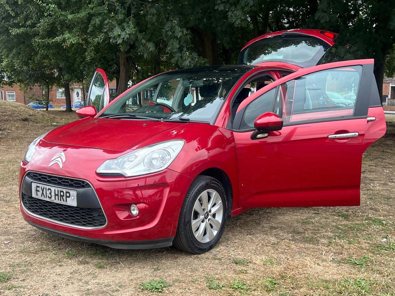Used Citroen C3 2013 for sale - 76176103: Photo 24