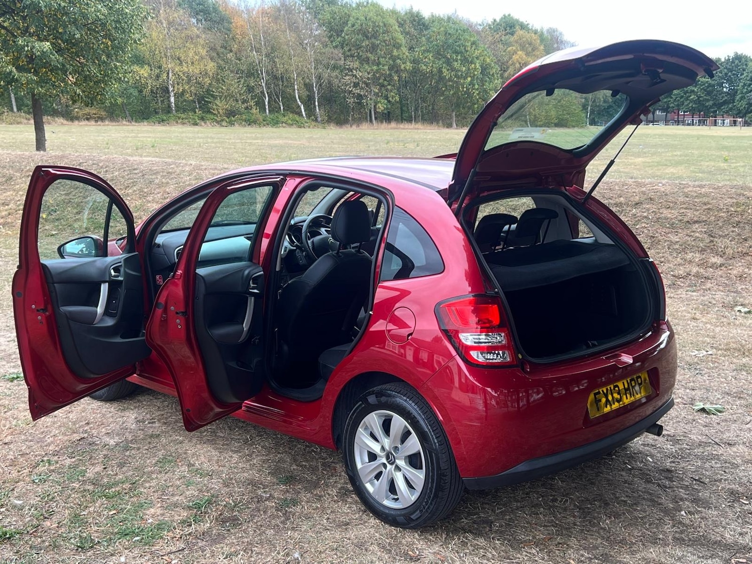 Used Citroen C3 2013 for sale - 76176103: Photo 25