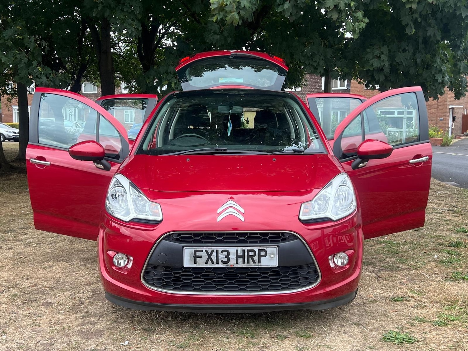 Used Citroen C3 2013 for sale - 76176103: Photo 27
