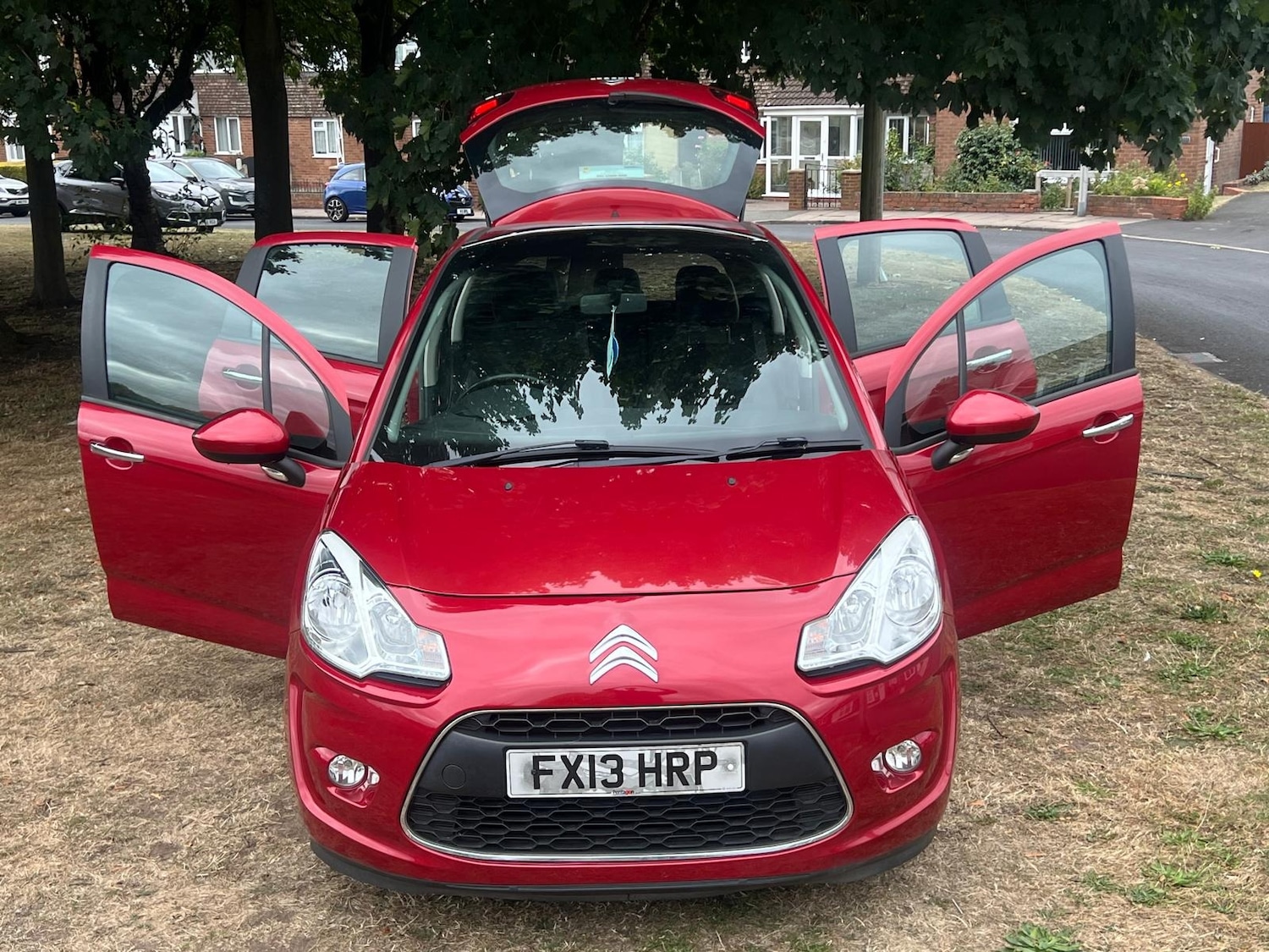 Used Citroen C3 2013 for sale - 76176103: Photo 28