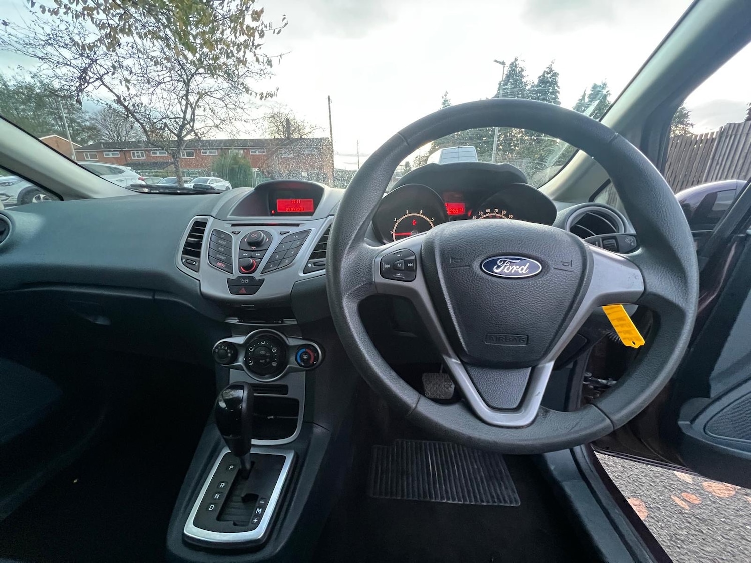 Used Ford Fiesta 2010 for sale - 76377041: Photo 18