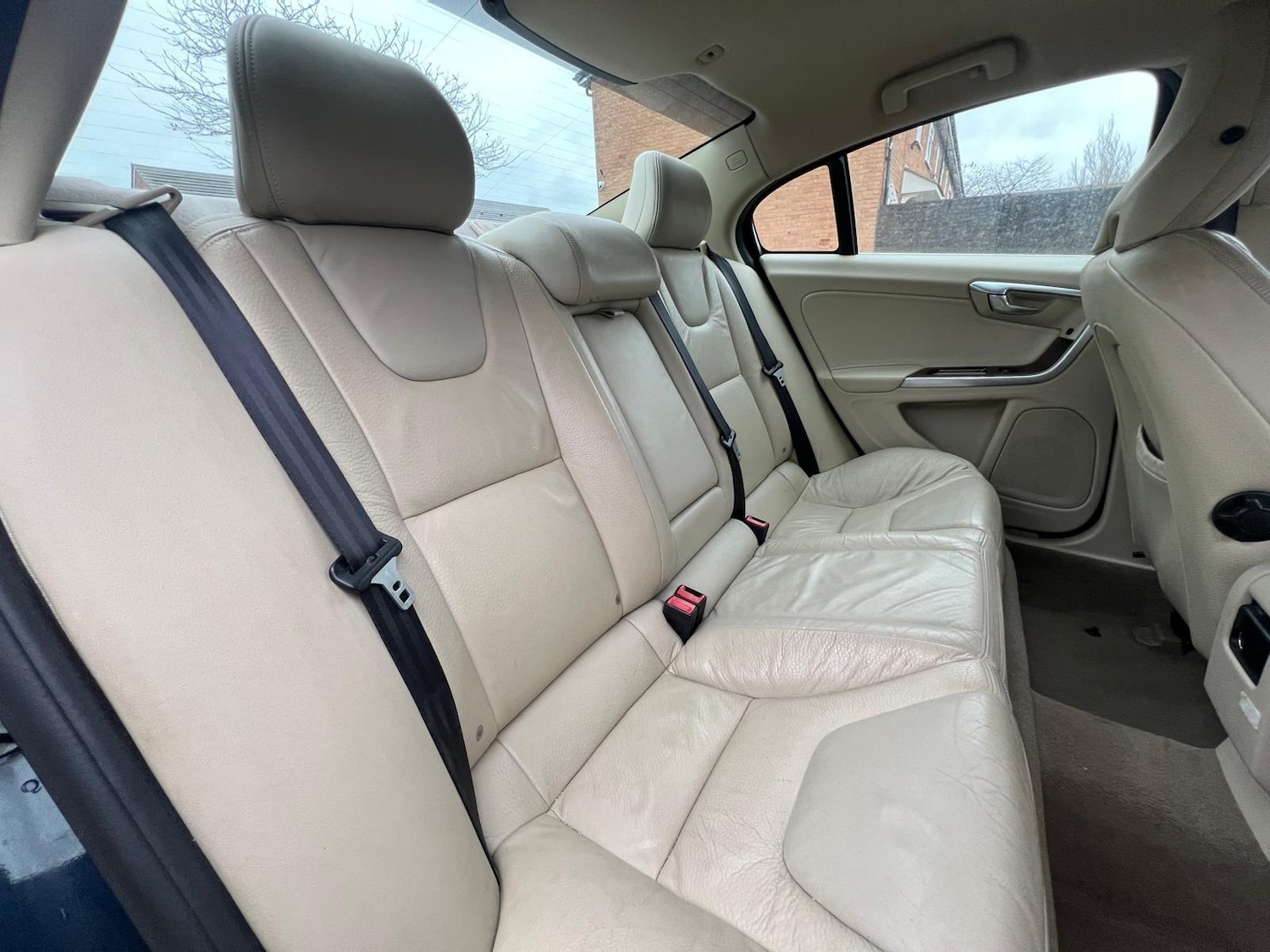 Used Volvo S60 2010 for sale - 76772298: Photo 21