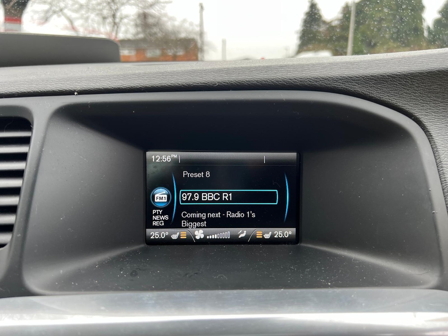 Used Volvo S60 2010 for sale - 76772298: Photo 22