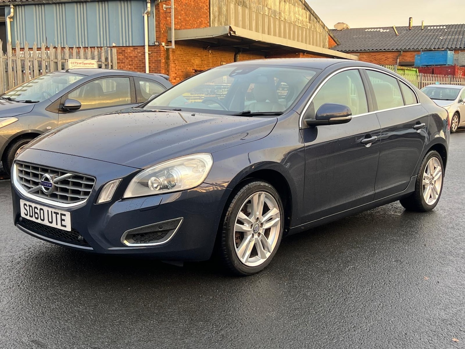 Used Volvo S60 2010 for sale - 76772298: Photo 34
