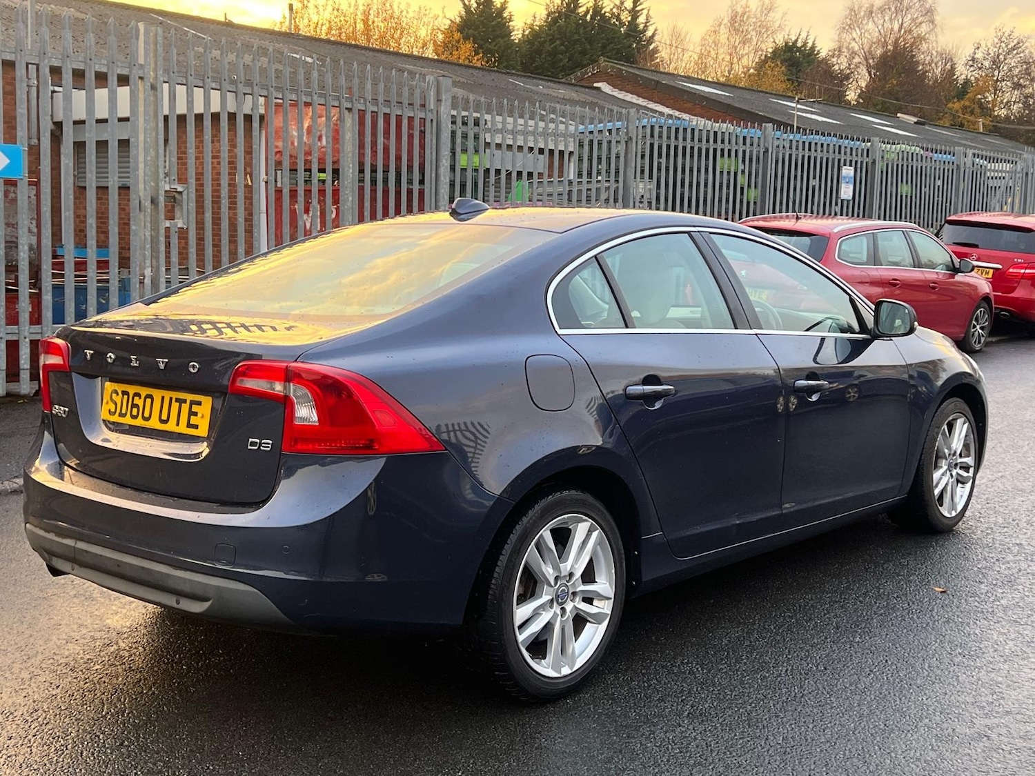 Used Volvo S60 2010 for sale - 76772298: Photo 45