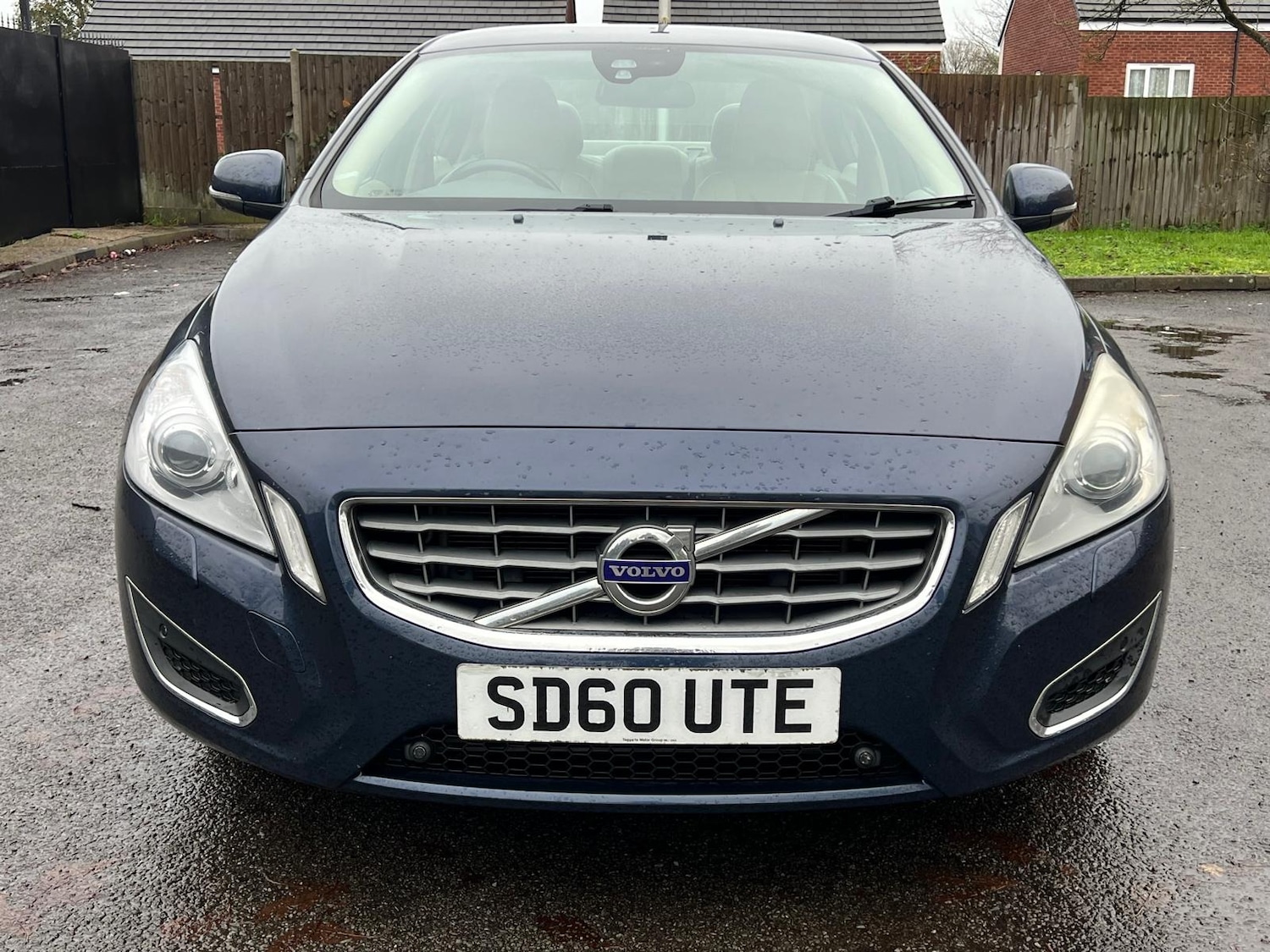Used Volvo S60 2010 for sale - 76772298: Photo 5