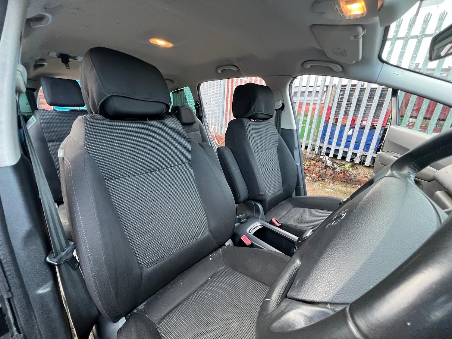 Used Peugeot 5008 2012 for sale - 76772288: Photo 28