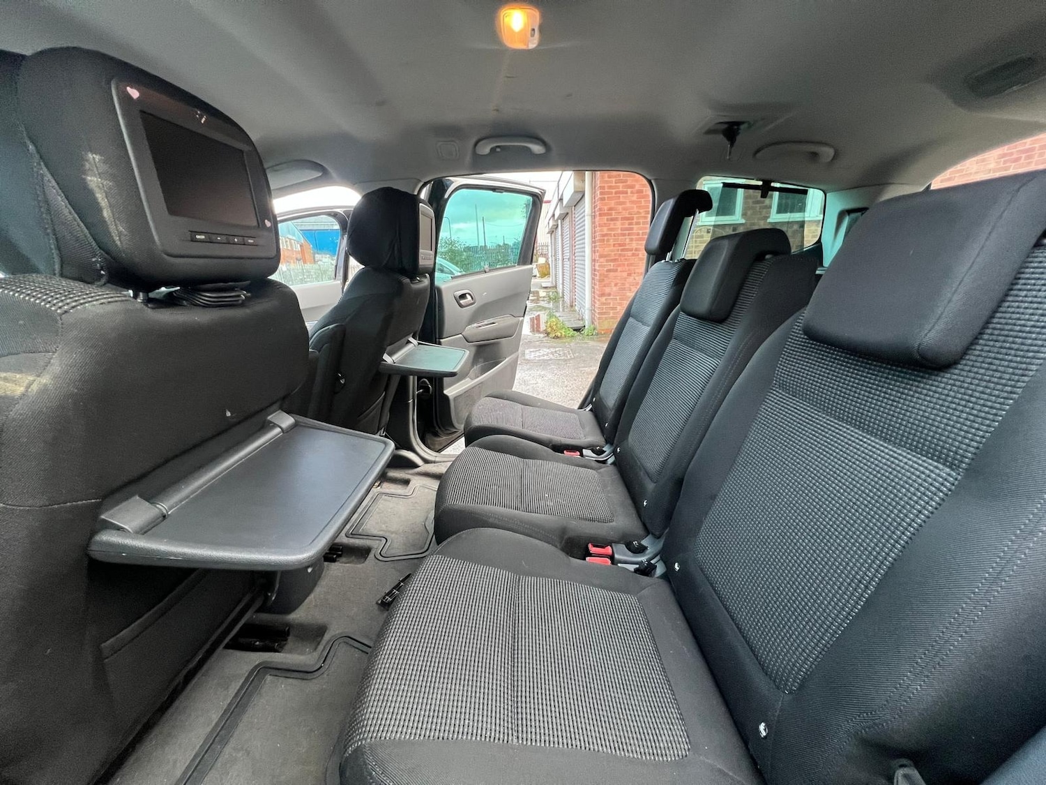 Used Peugeot 5008 2012 for sale - 76772288: Photo 30