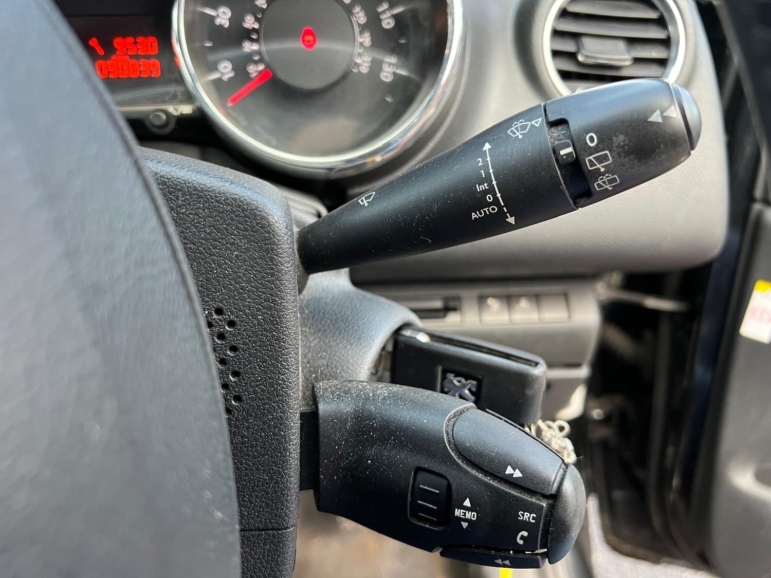 Used Peugeot 5008 2012 for sale - 76772288: Photo 43