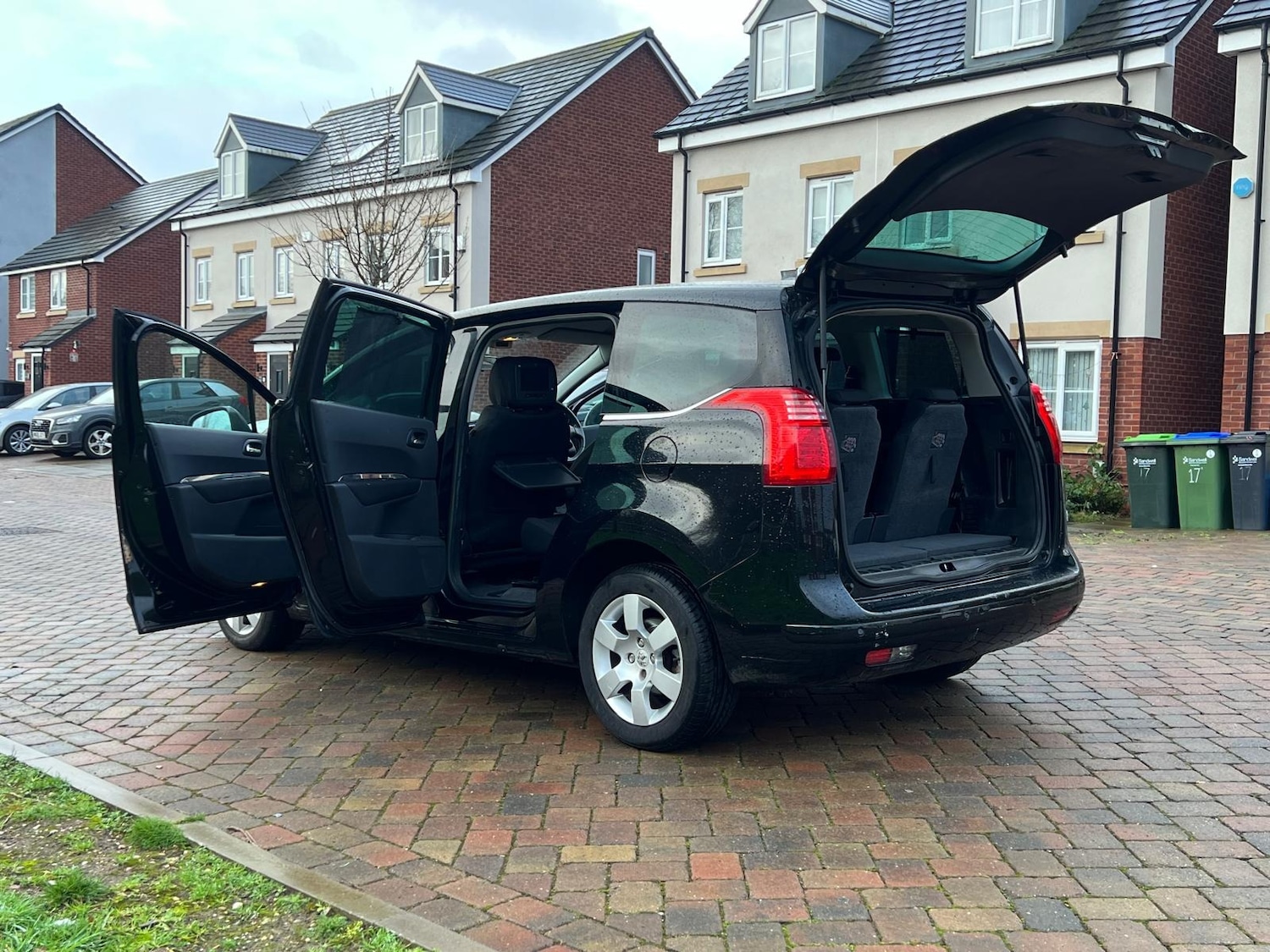 Used Peugeot 5008 2012 for sale - 76772288: Photo 55