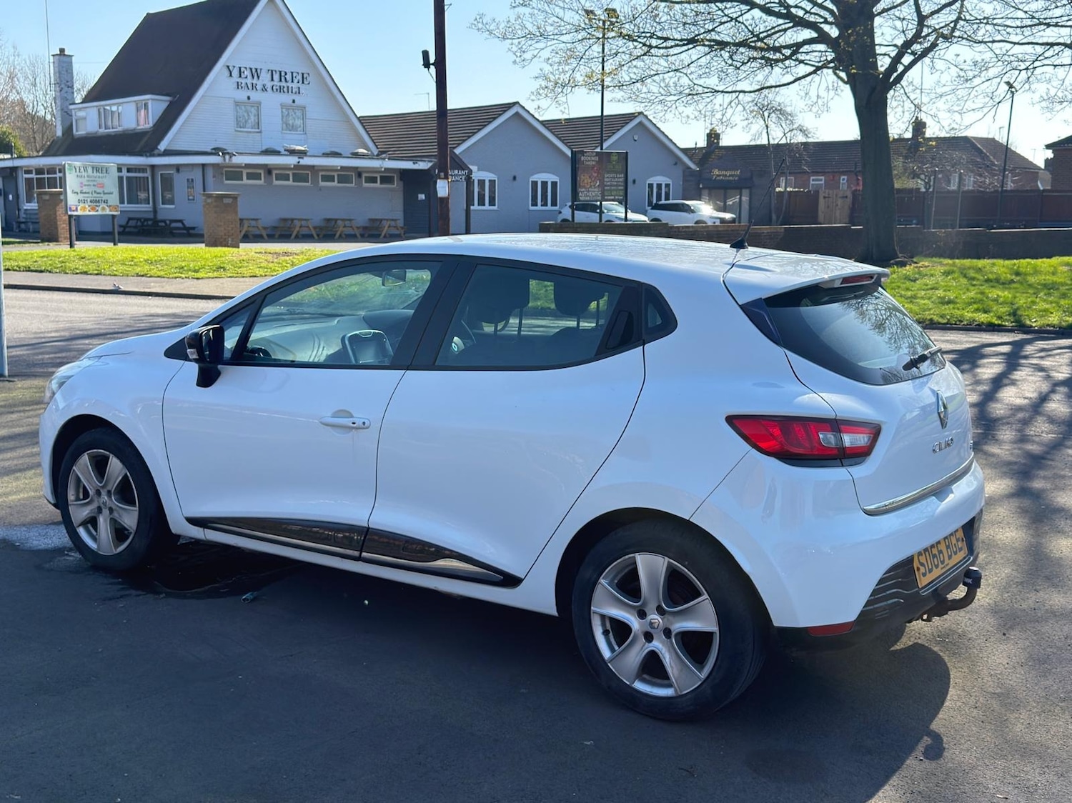 Used Renault Clio 2016 for sale - 77942187: Photo 10