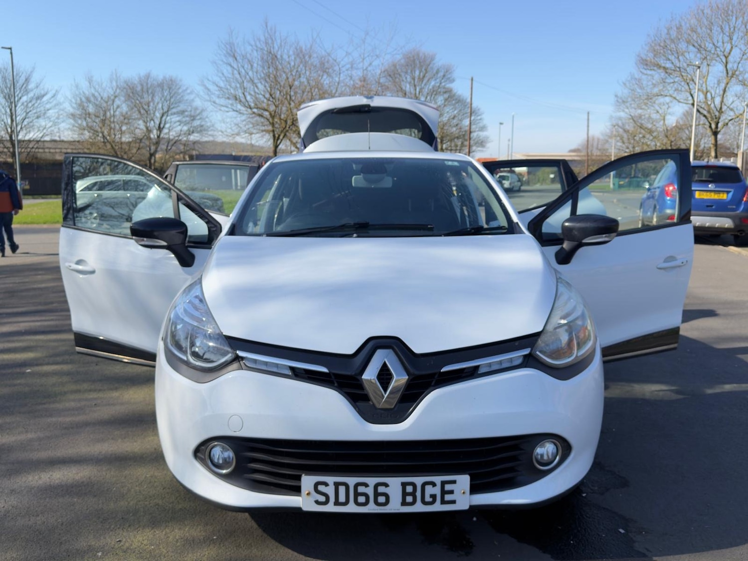 Used Renault Clio 2016 for sale - 77942187: Photo 16