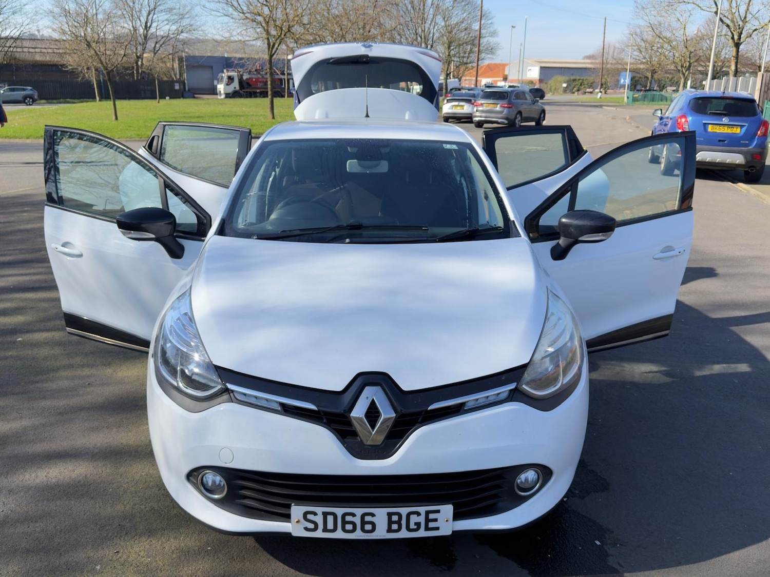 Used Renault Clio 2016 for sale - 77942187: Photo 18