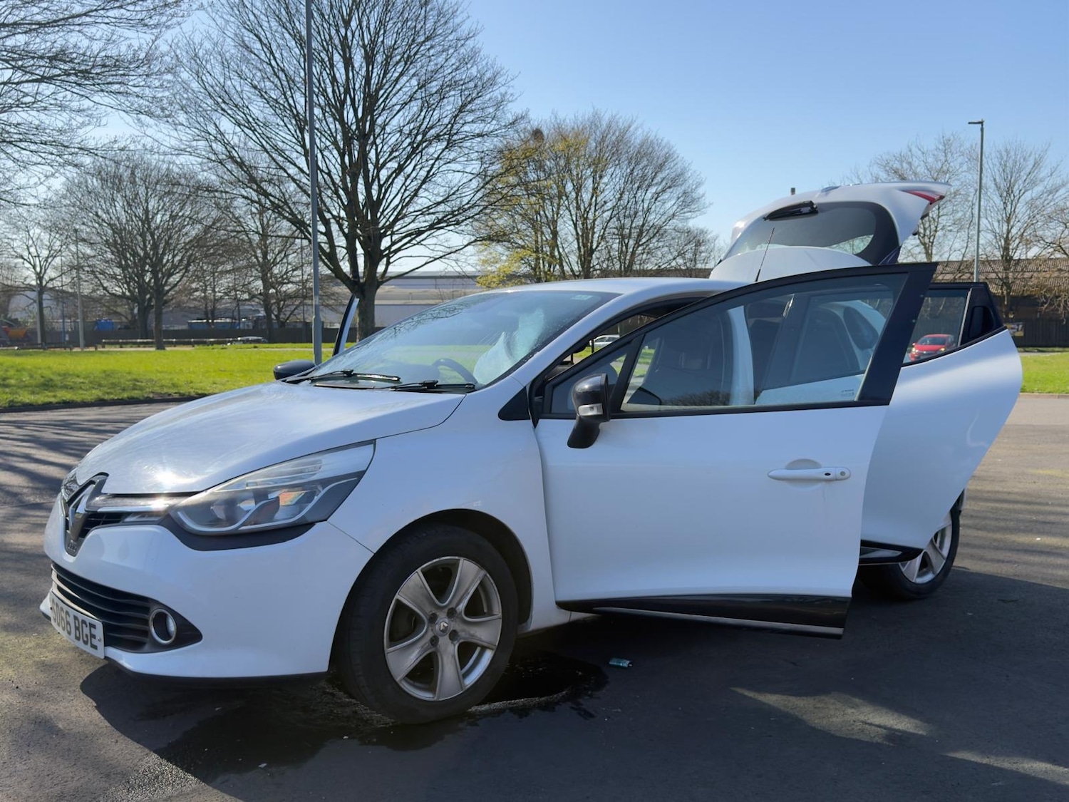 Used Renault Clio 2016 for sale - 77942187: Photo 19