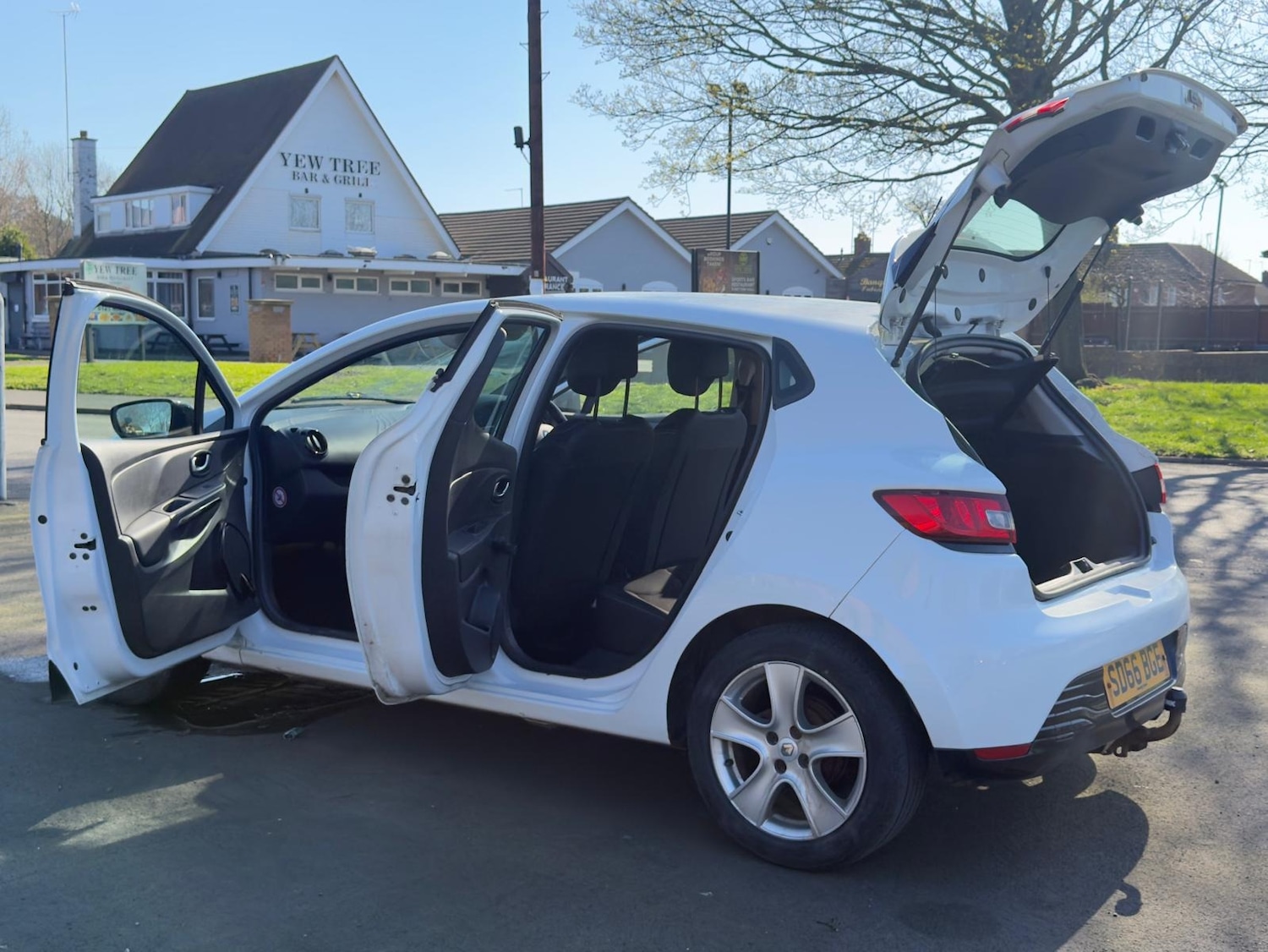 Used Renault Clio 2016 for sale - 77942187: Photo 20