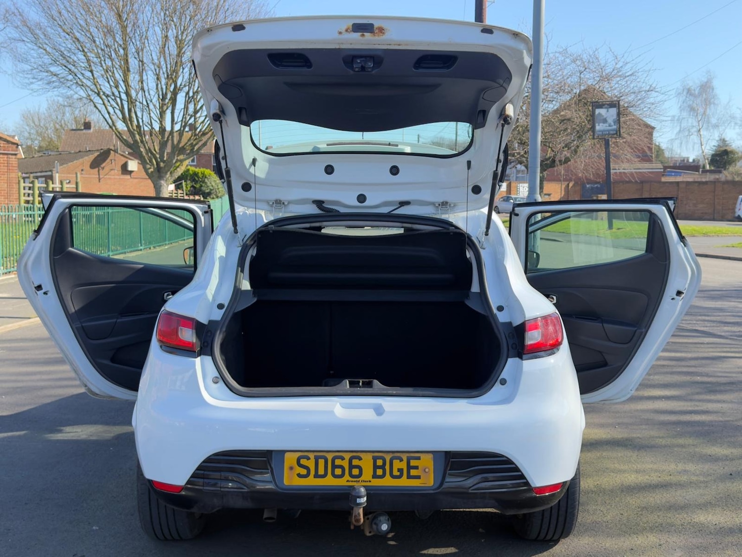 Used Renault Clio 2016 for sale - 77942187: Photo 24