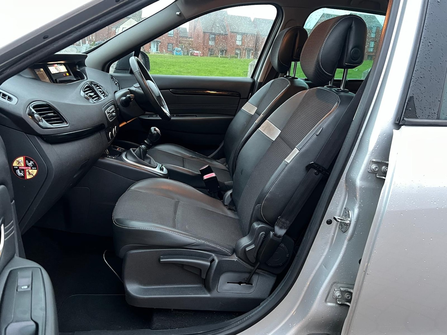 Used Renault Grand Scenic 2012 for sale - 77067521: Photo 30