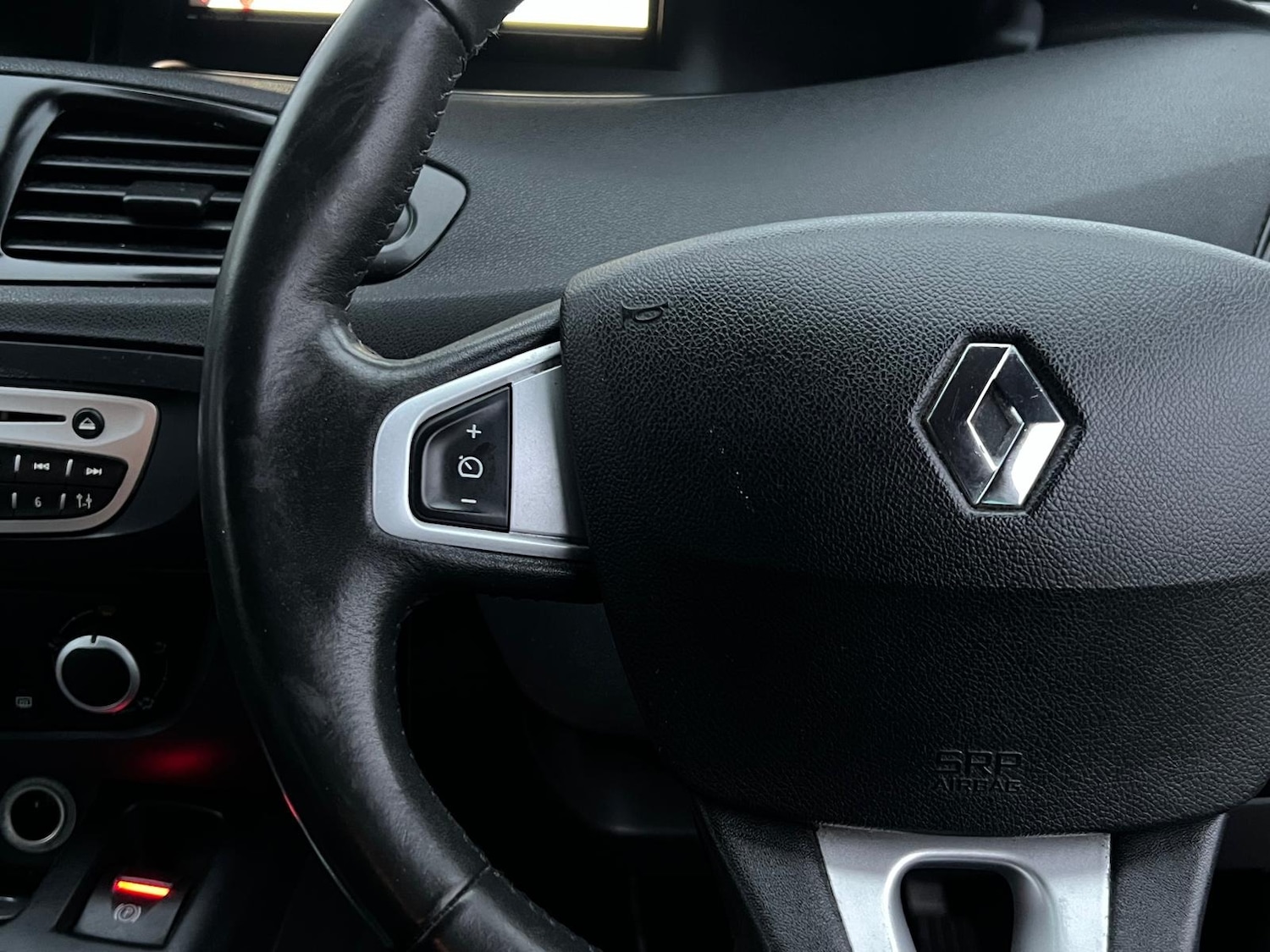 Used Renault Grand Scenic 2012 for sale - 77067521: Photo 36