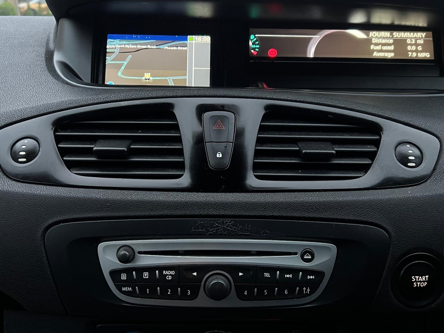 Used Renault Grand Scenic 2012 for sale - 77067521: Photo 39