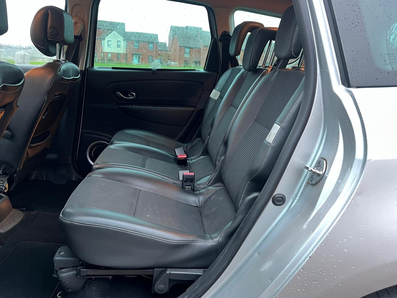 Used Renault Grand Scenic 2012 for sale - 77067521: Photo 4