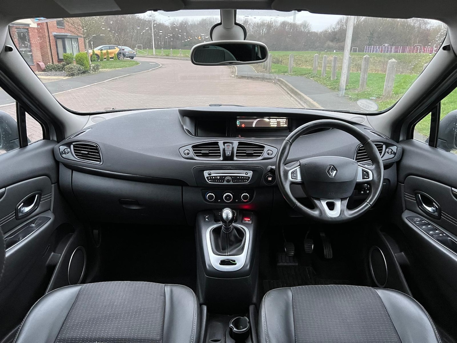 Used Renault Grand Scenic 2012 for sale - 77067521: Photo 48