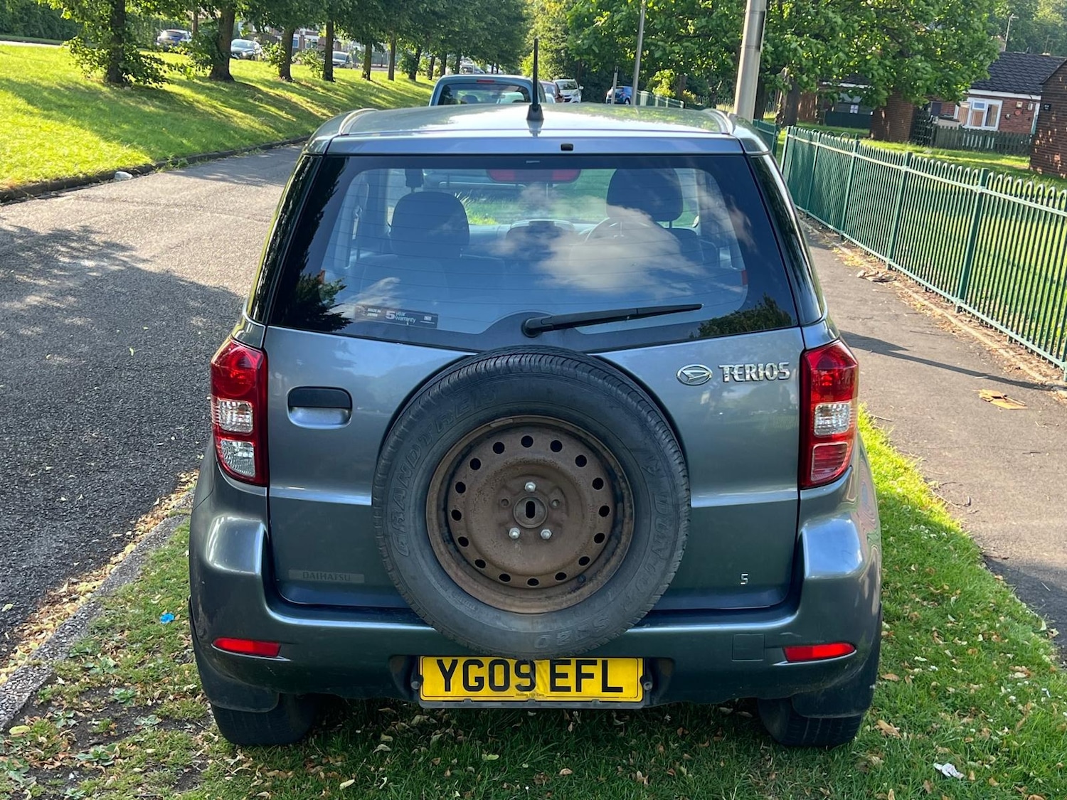 Used Daihatsu Terios 2009 for sale - 76176098: Photo 7