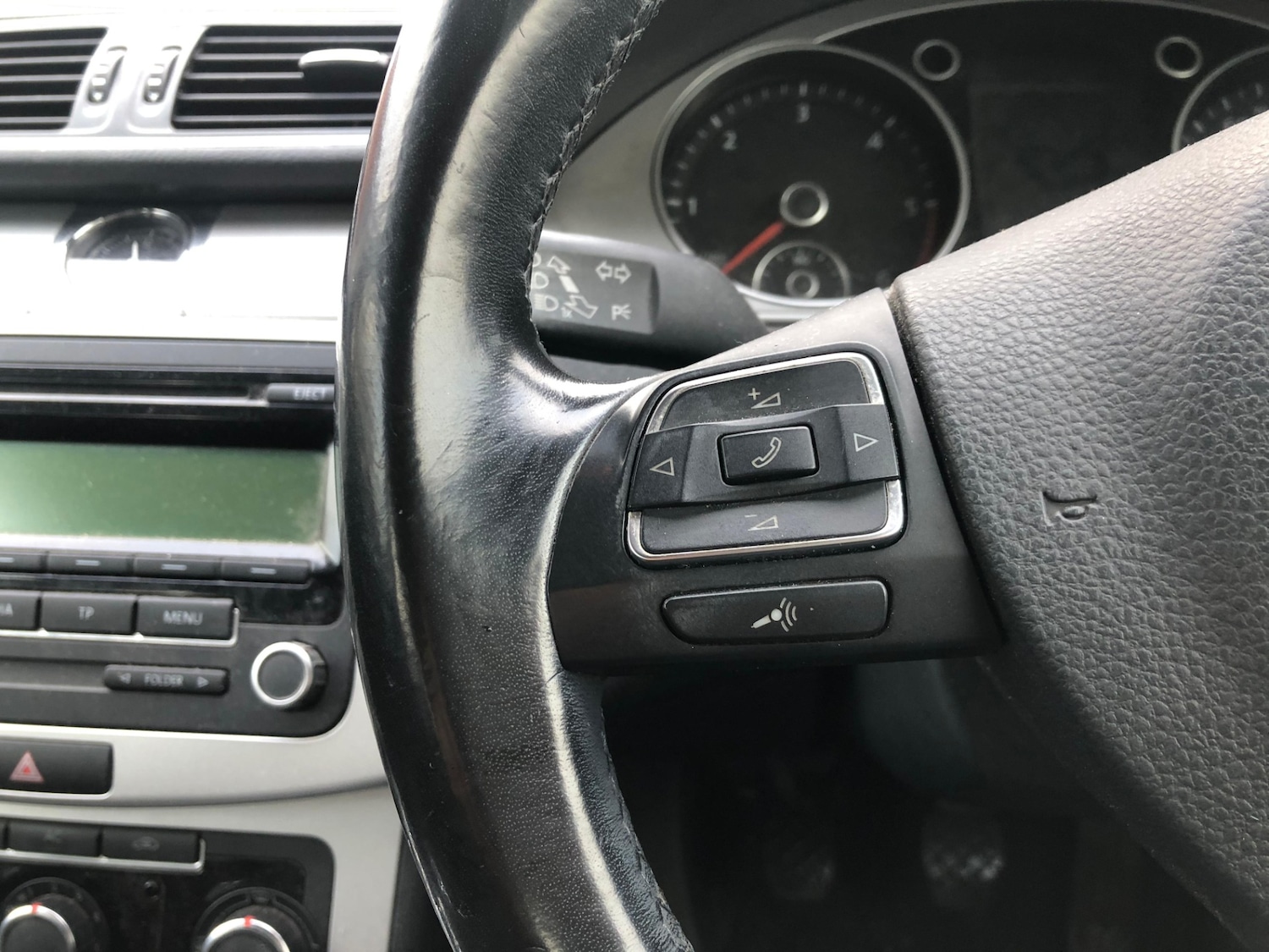 Used Volkswagen Passat 2011 for sale - 76914013: Photo 22