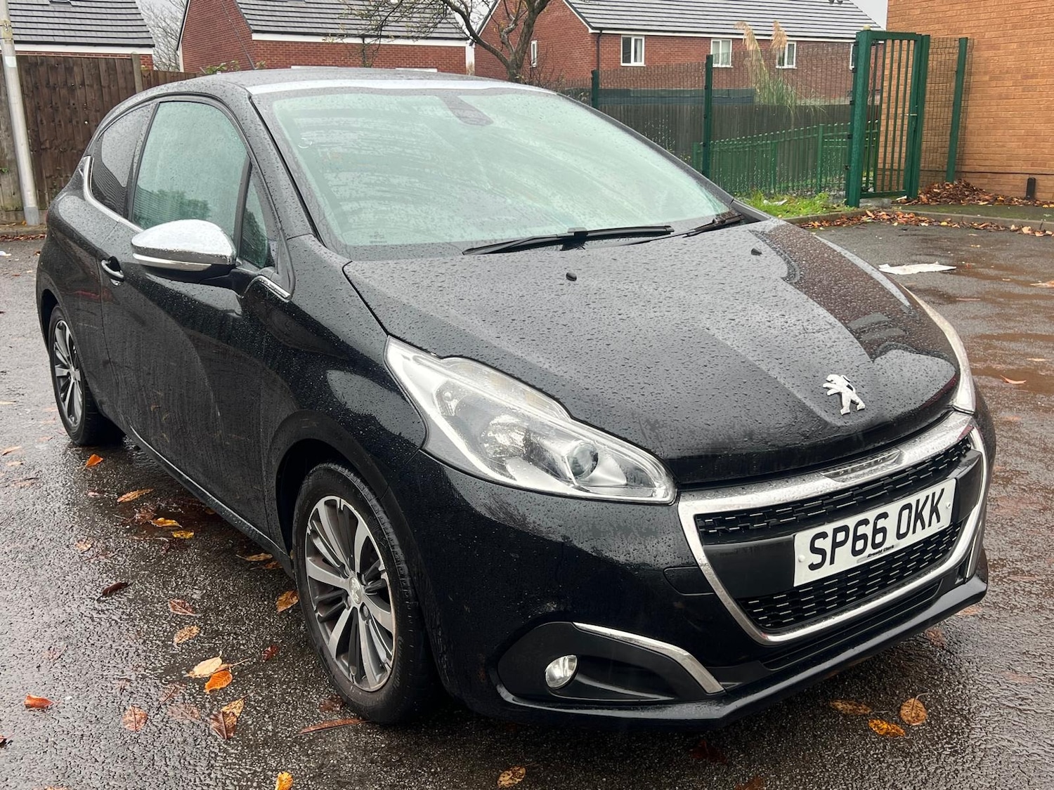 Used Peugeot 208 2016 for sale - 76458180: Photo 1