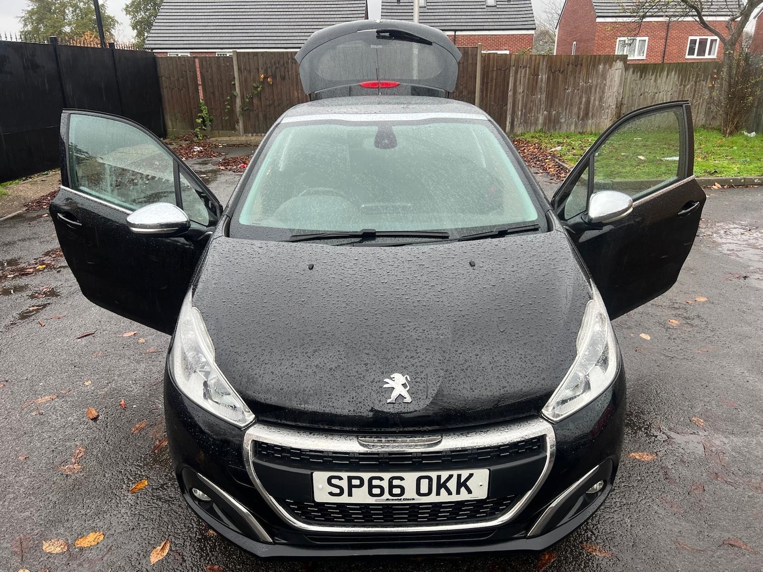 Used Peugeot 208 2016 for sale - 76458180: Photo 19