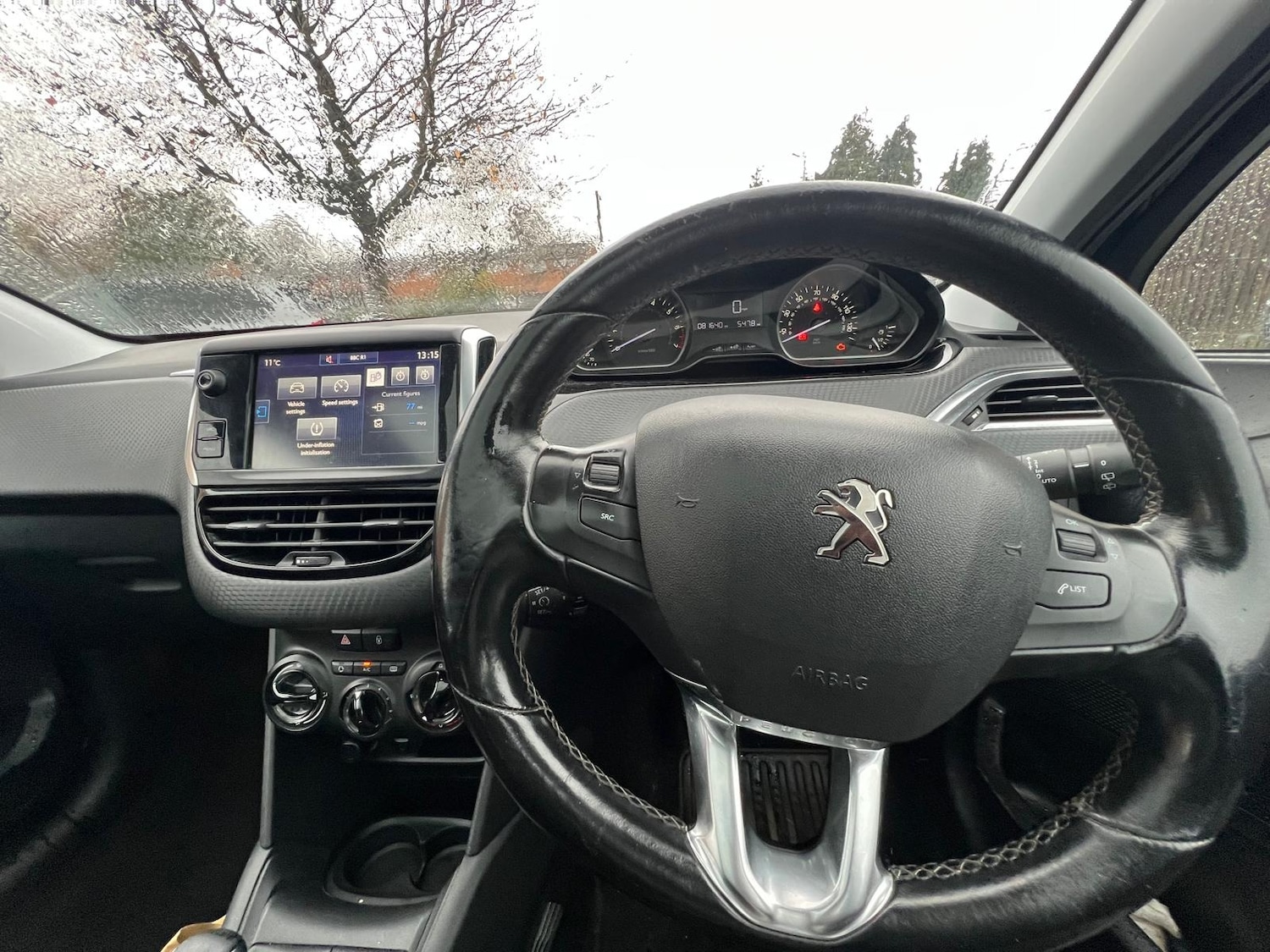 Used Peugeot 208 2016 for sale - 76458180: Photo 30