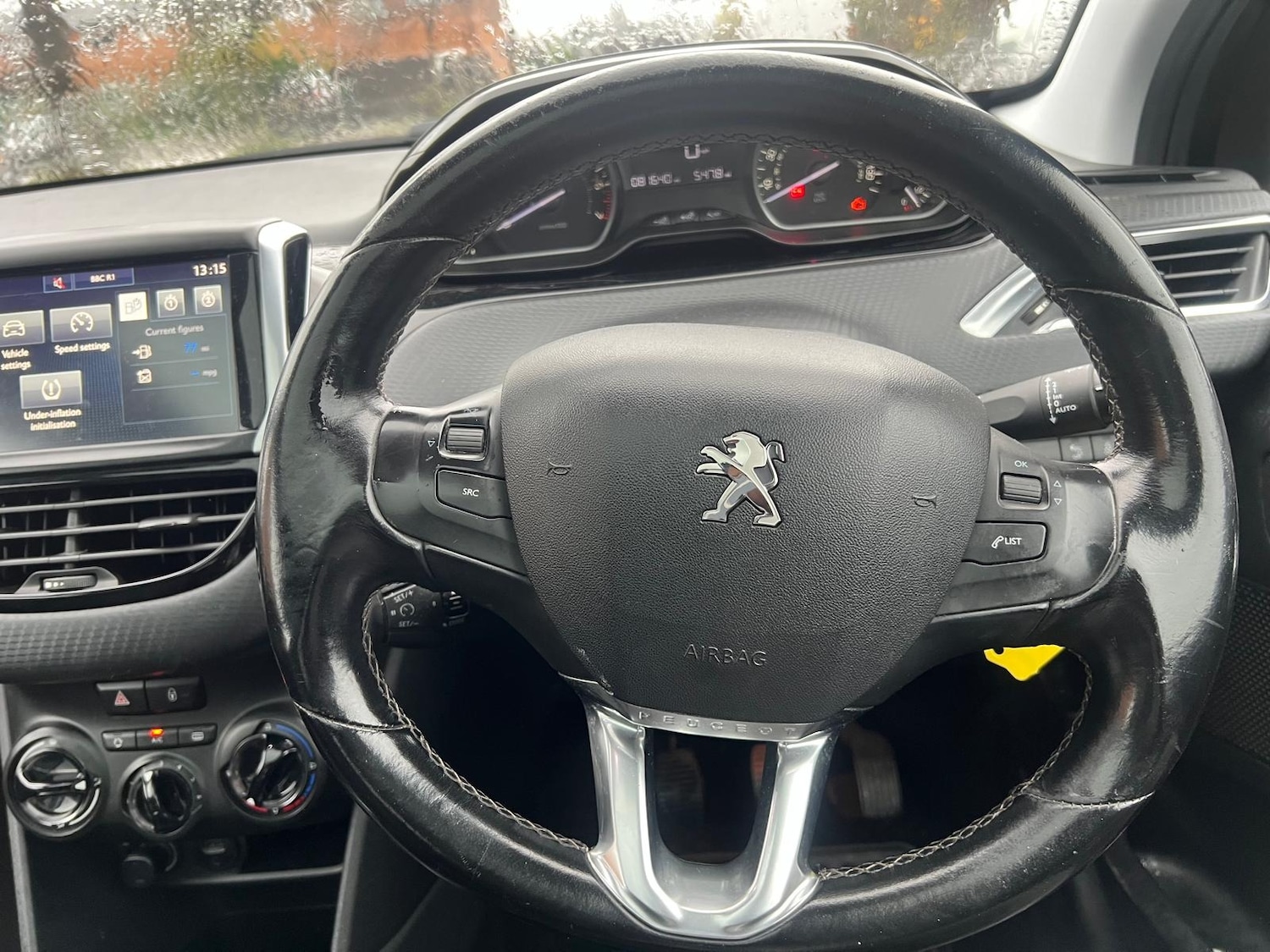 Used Peugeot 208 2016 for sale - 76458180: Photo 31