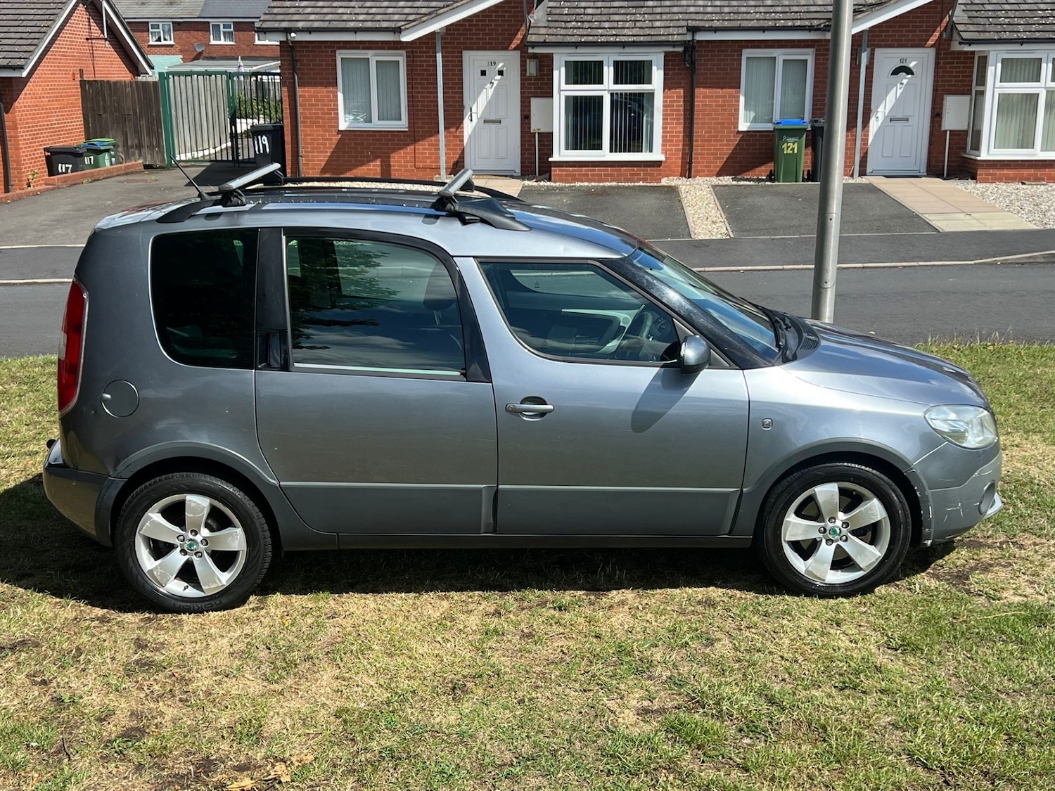 Used Skoda Roomster 2012 for sale - 76167587: Photo 12