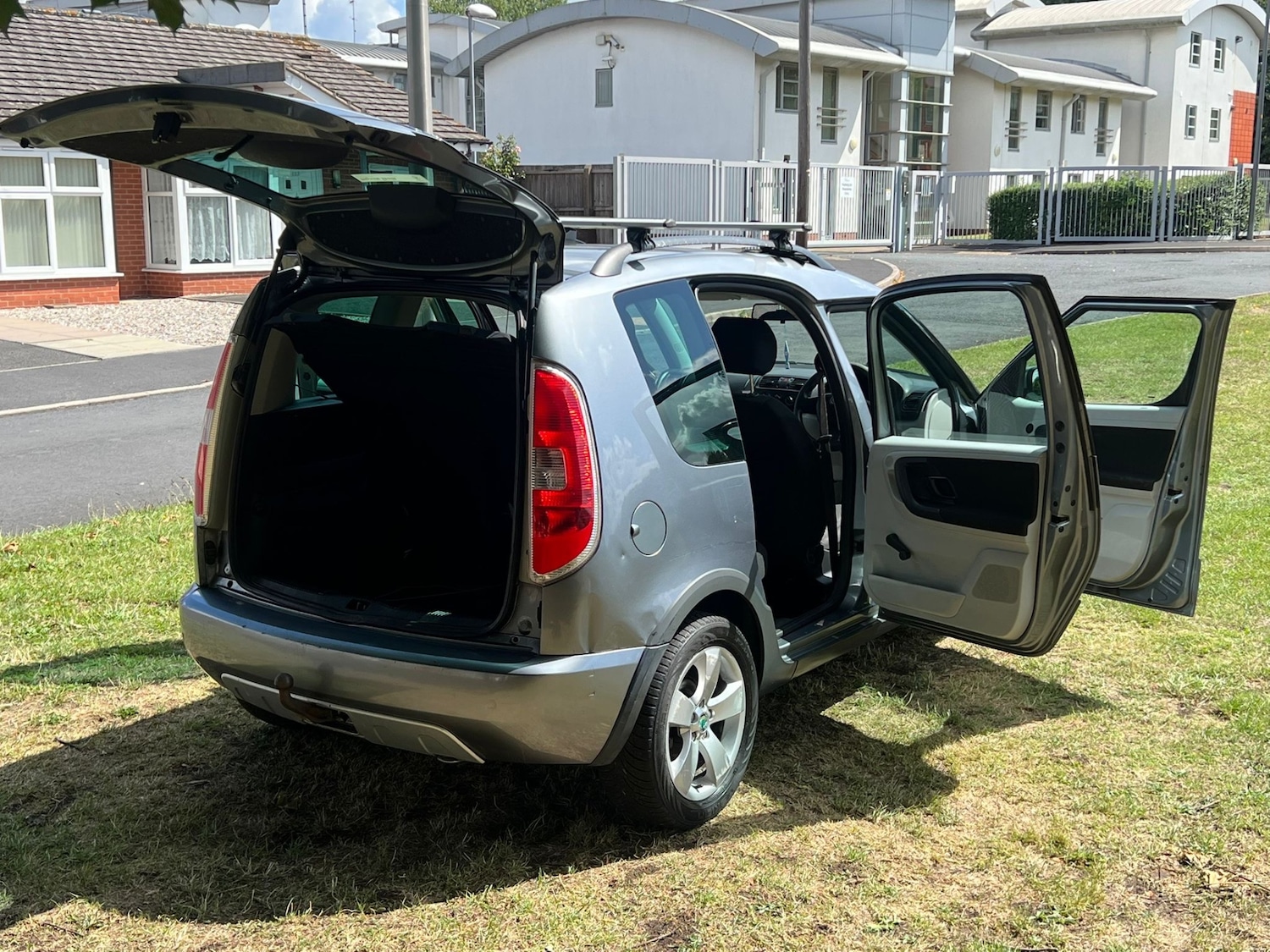 Used Skoda Roomster 2012 for sale - 76167587: Photo 26