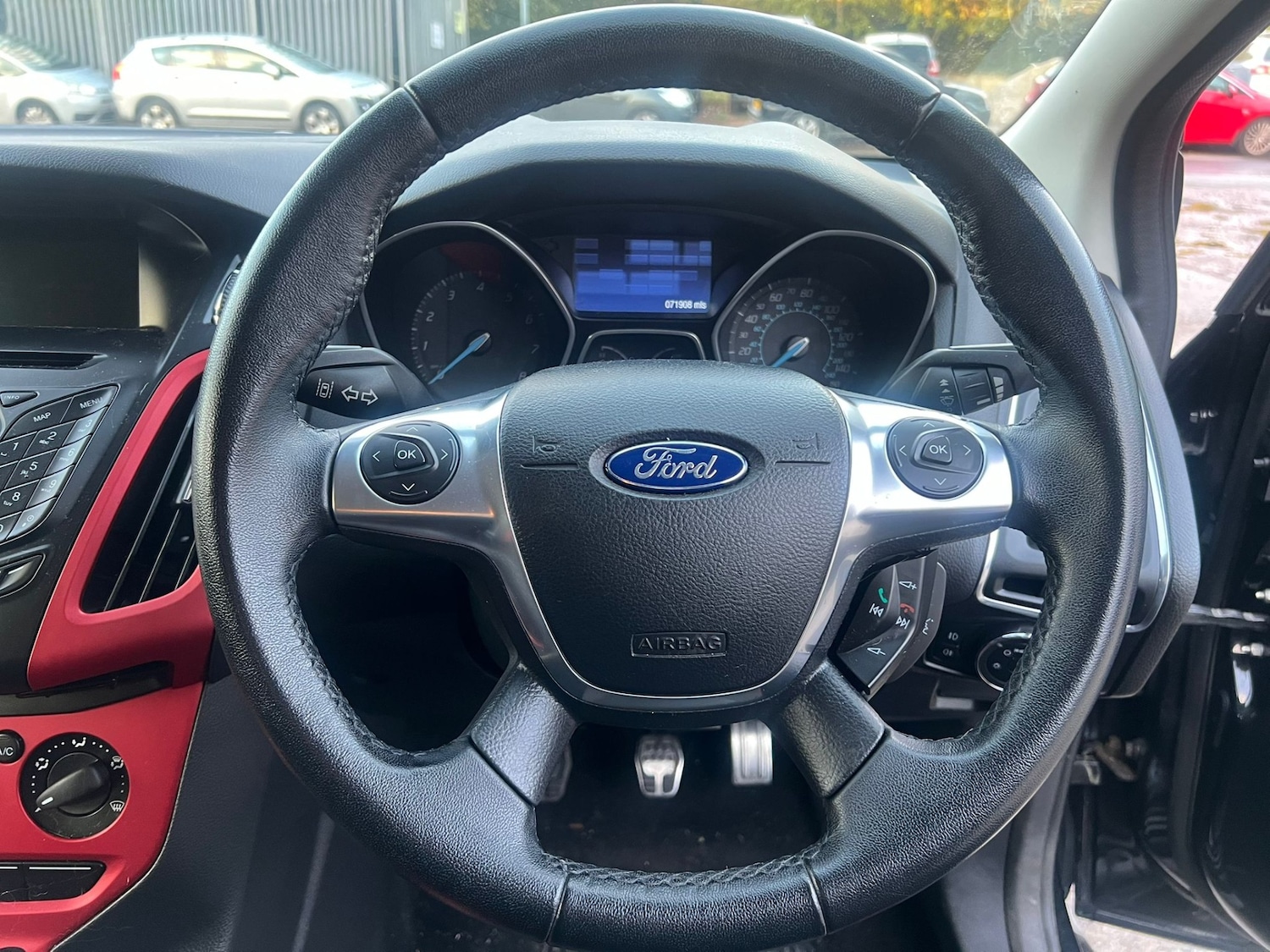 Used Ford Focus 2012 for sale - 76176043: Photo 11