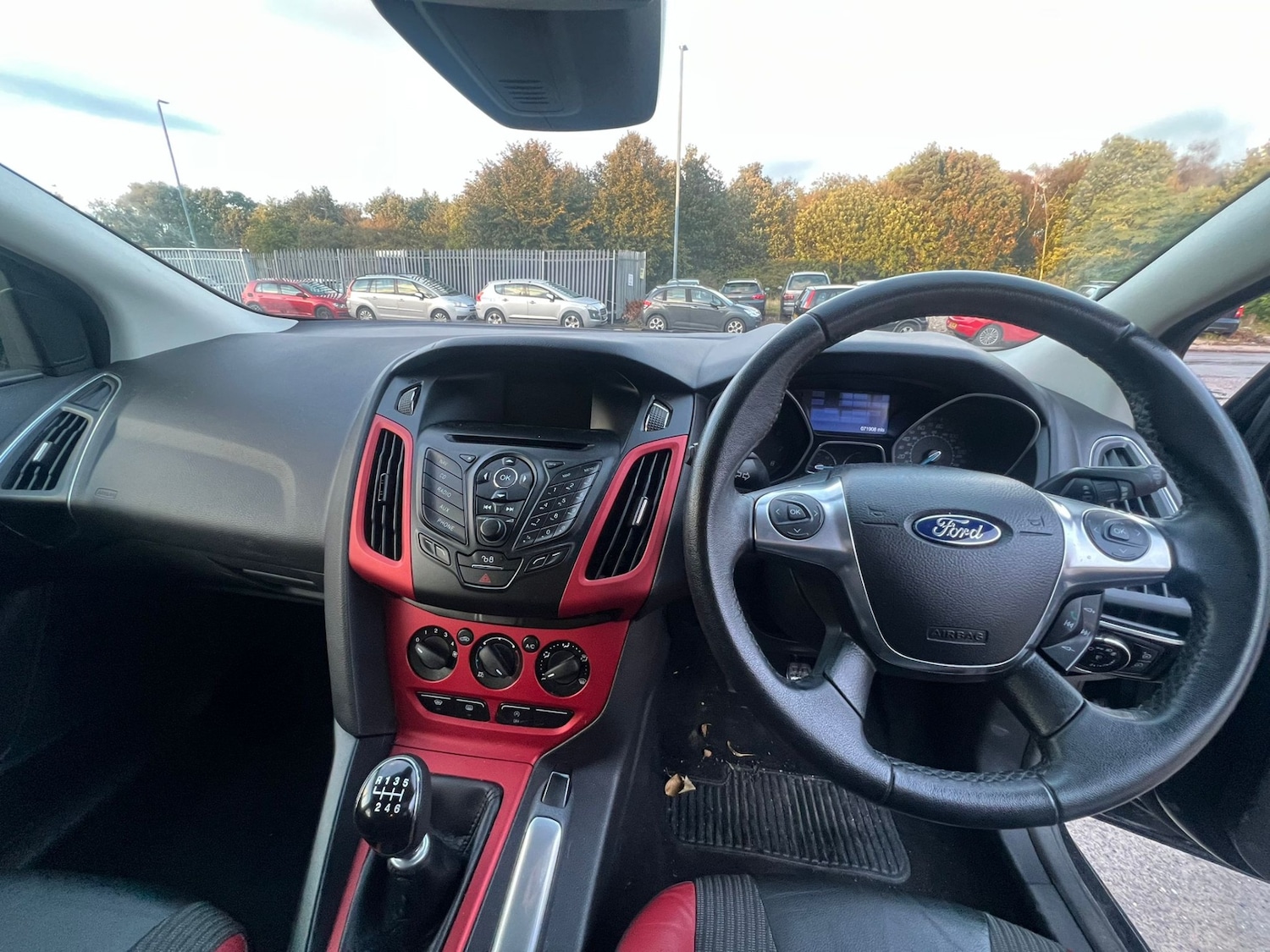 Used Ford Focus 2012 for sale - 76176043: Photo 2