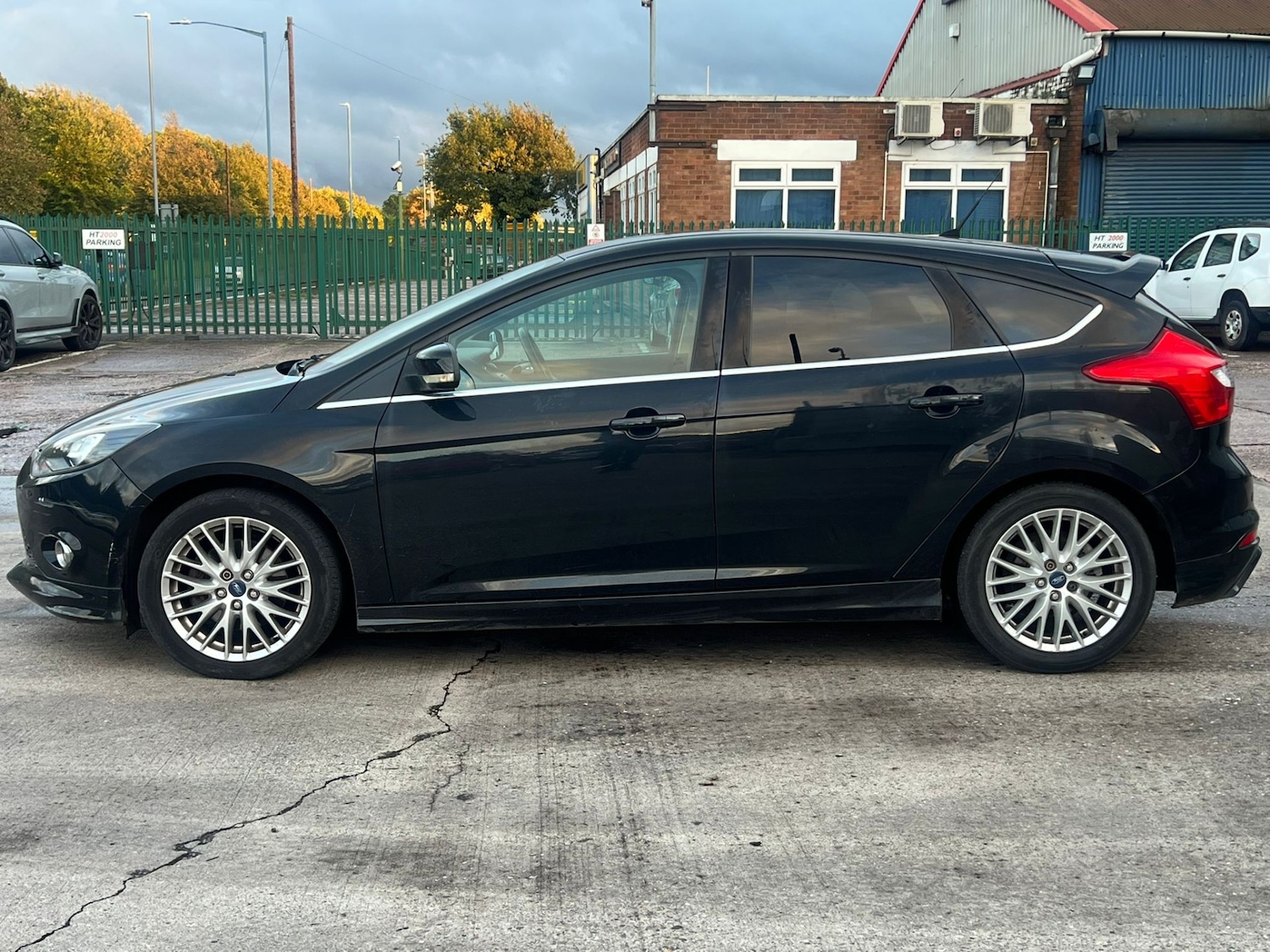 Used Ford Focus 2012 for sale - 76176043: Photo 22