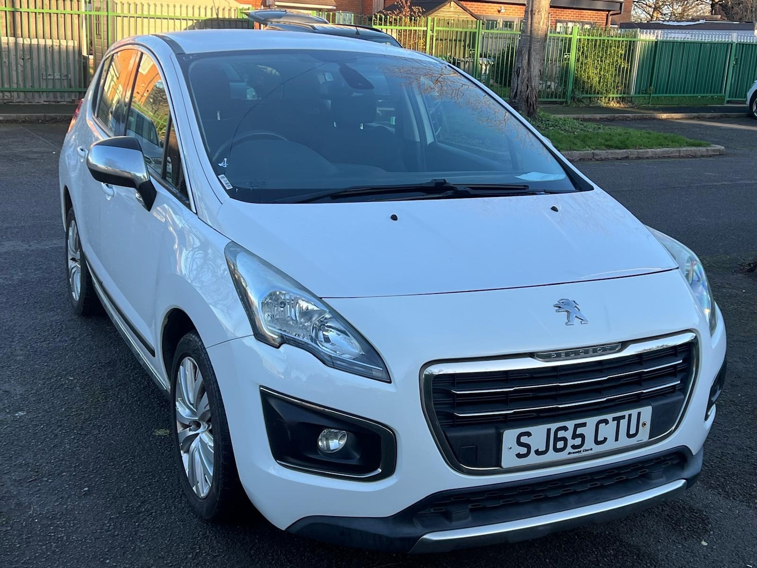 Used Peugeot 3008 2015 for sale - 76772310: Photo 10