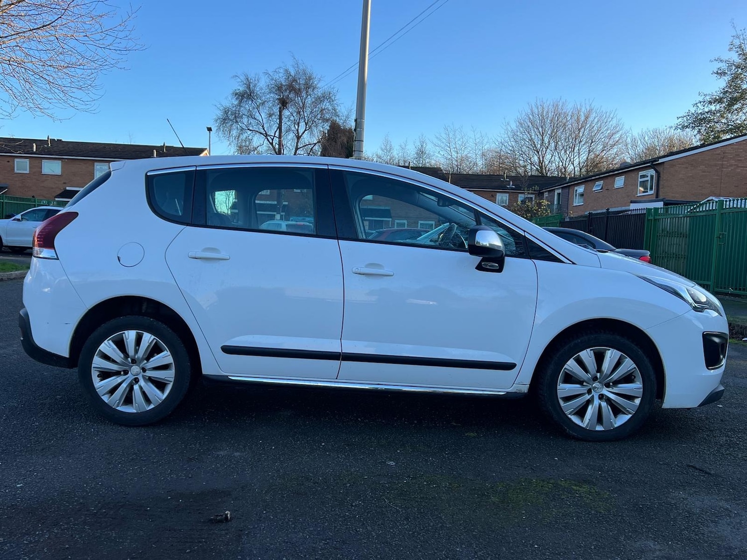 Used Peugeot 3008 2015 for sale - 76772310: Photo 19