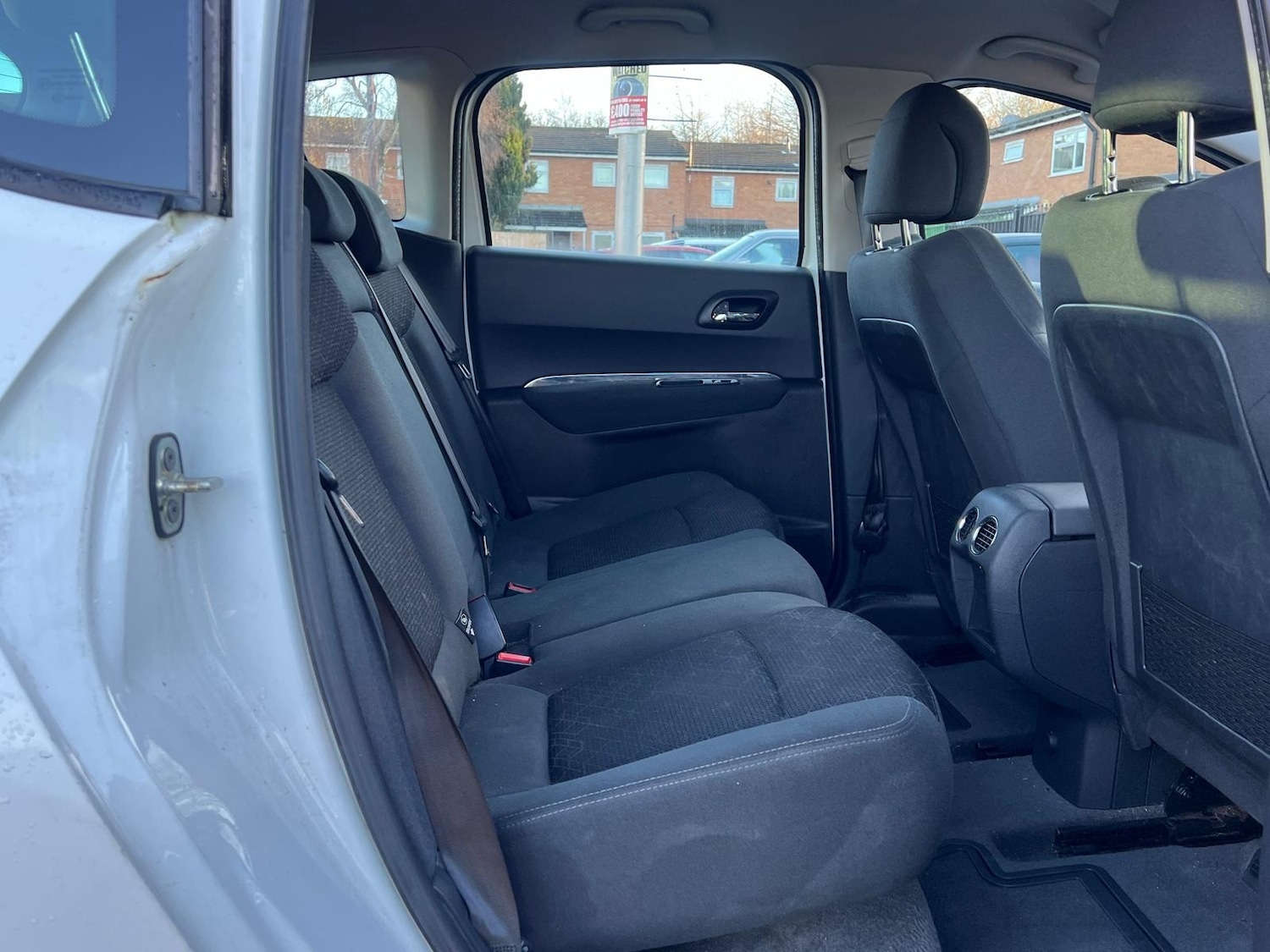 Used Peugeot 3008 2015 for sale - 76772310: Photo 4