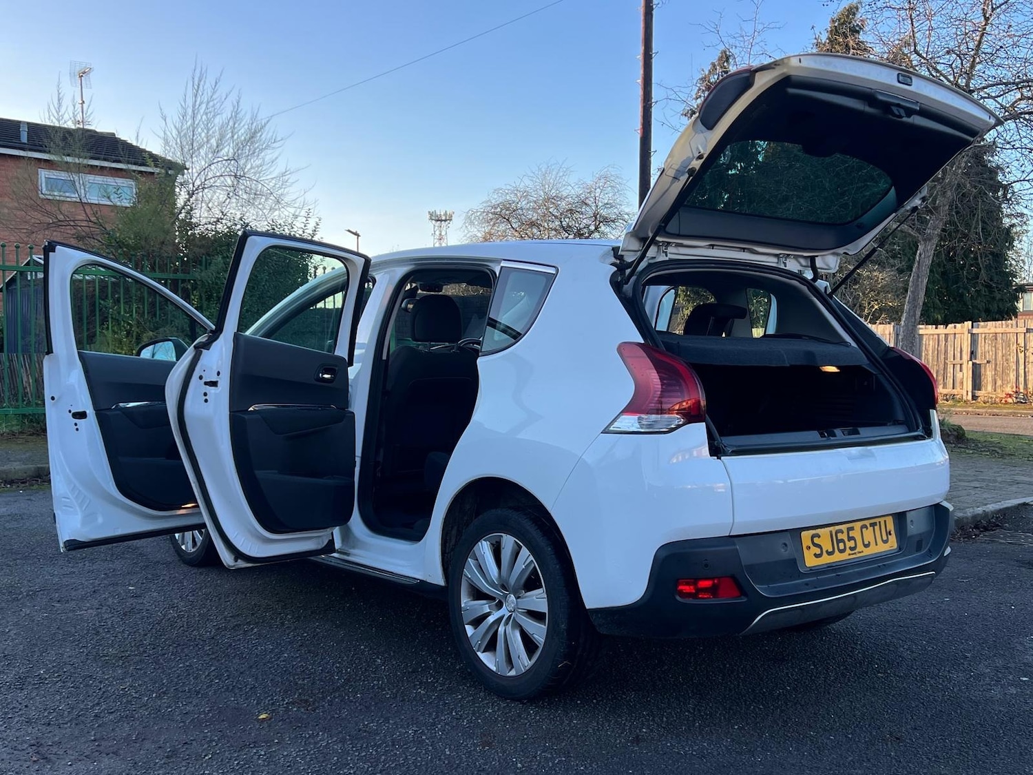 Used Peugeot 3008 2015 for sale - 76772310: Photo 41