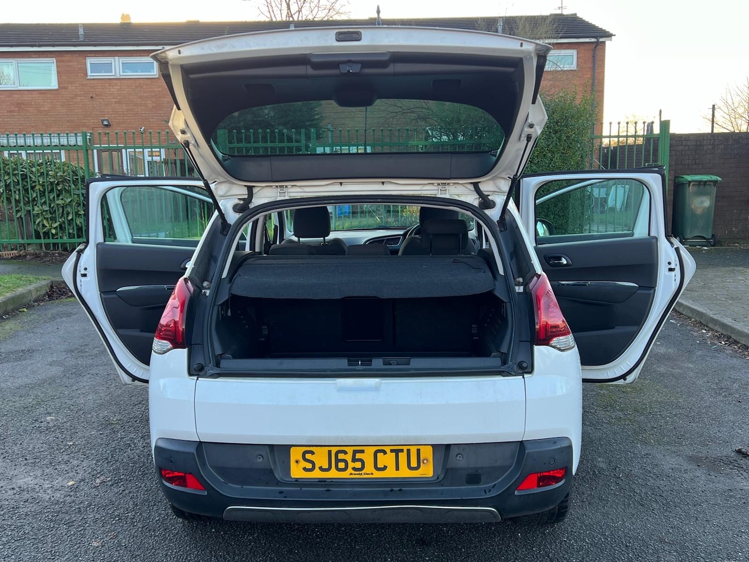 Used Peugeot 3008 2015 for sale - 76772310: Photo 42